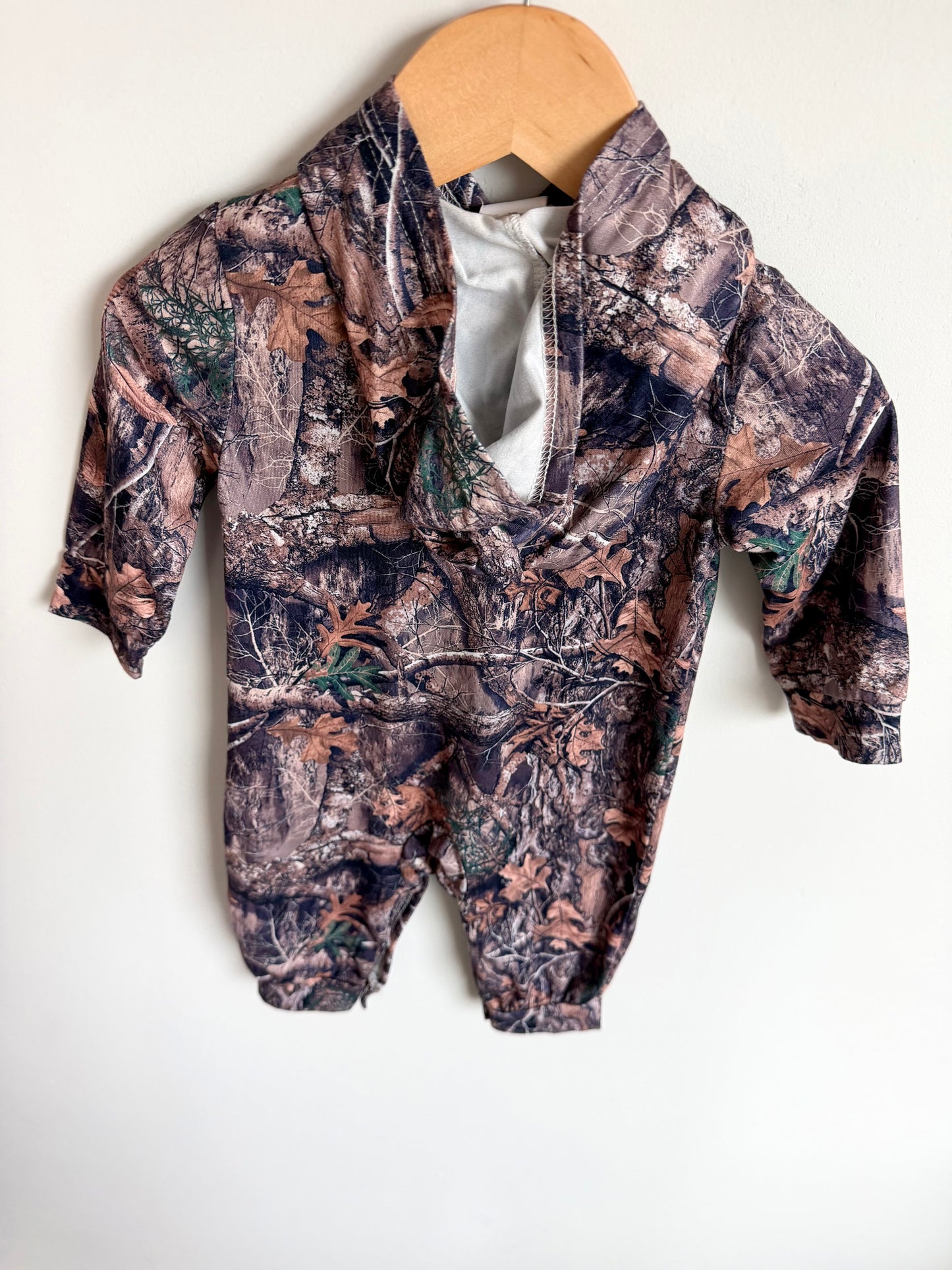 Camo Hood Jumpsuit / 3-6m