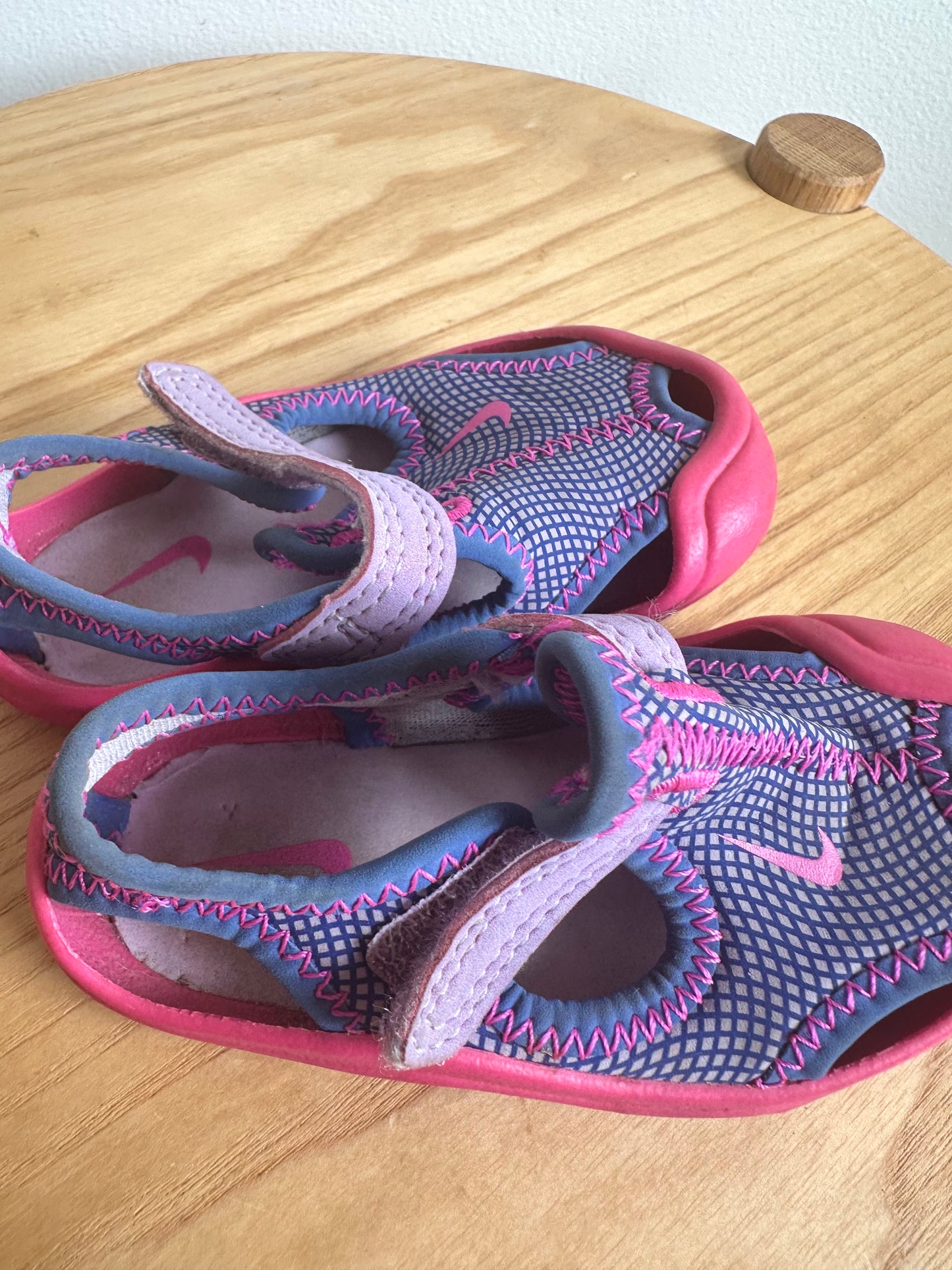 Nike Purple Sandals / Size 3 Toddler?