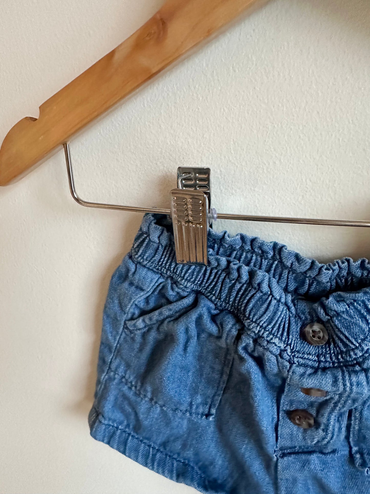 Denim Shorts / 6-12m