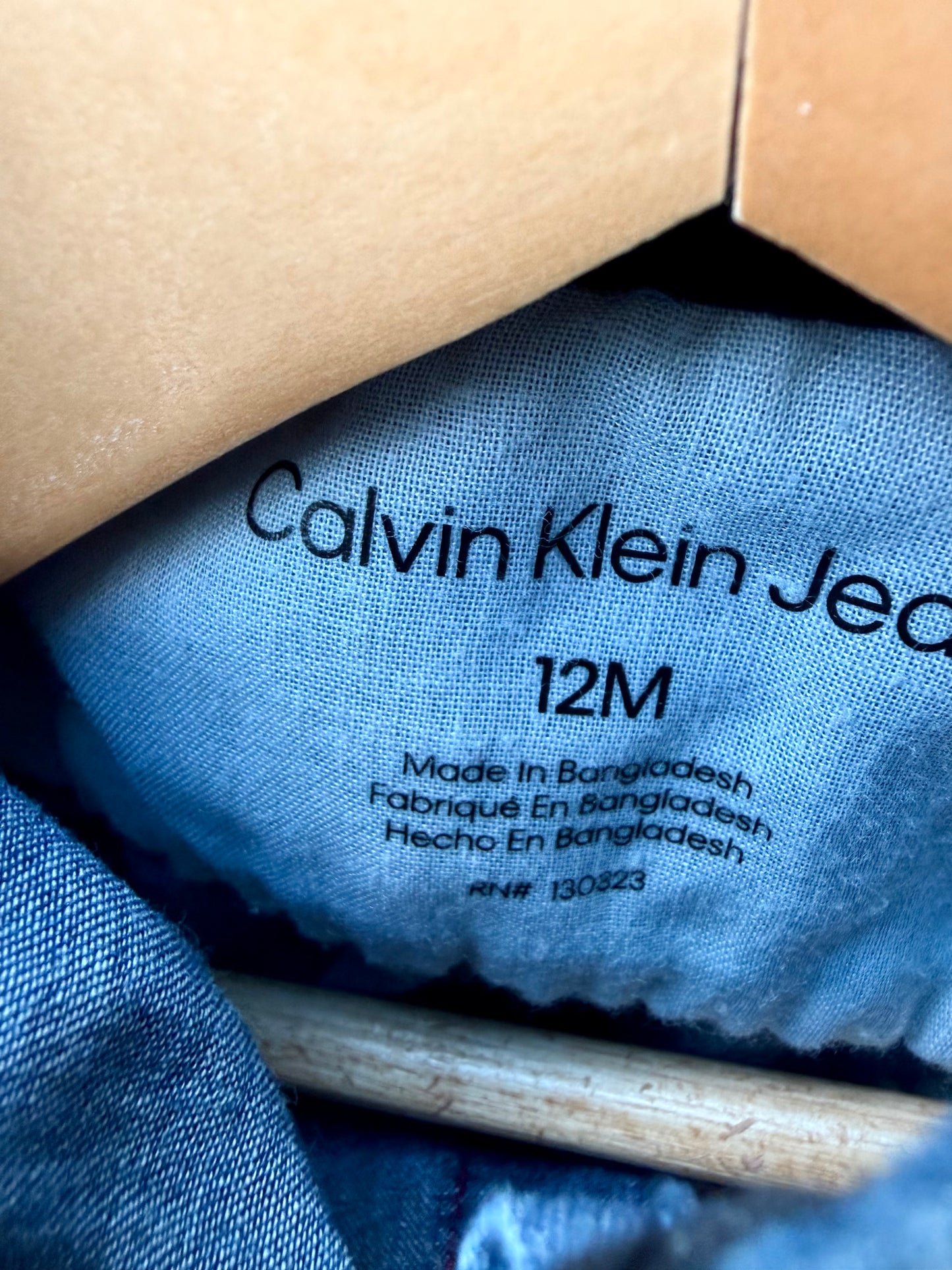 CK Dress Shirt / 12m
