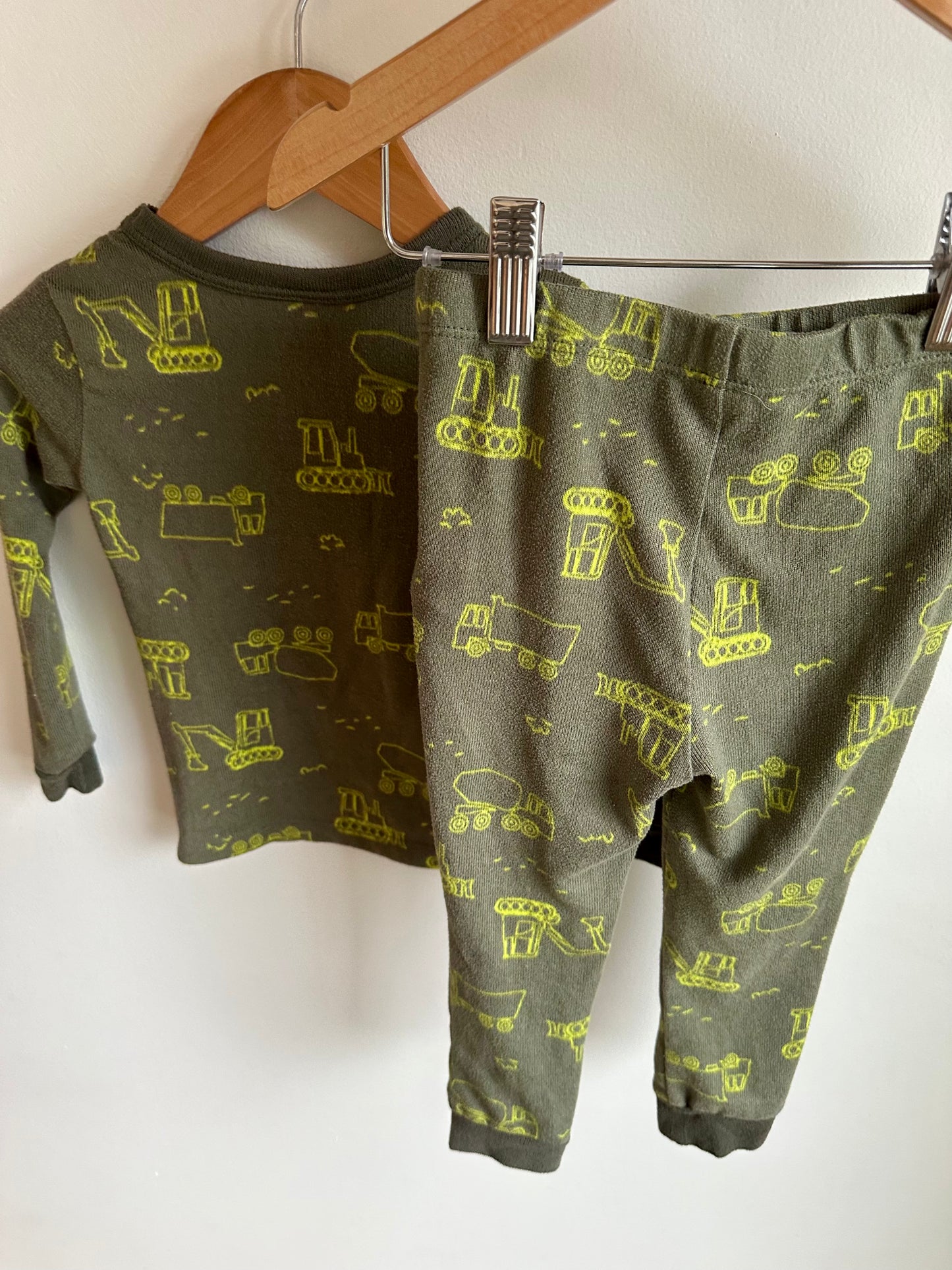 Green Vehicles Pj Set / 2T
