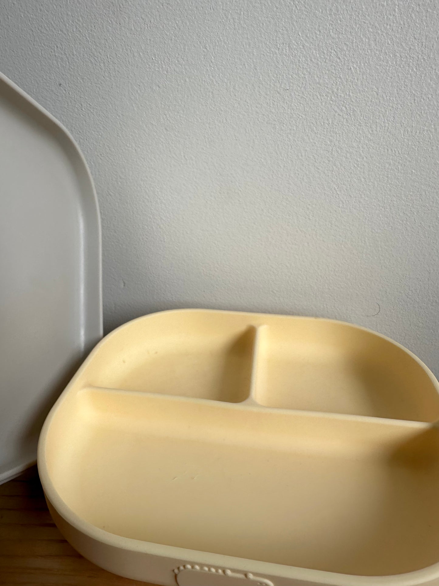 LouLou Lollipop Silicone Plate with Lid