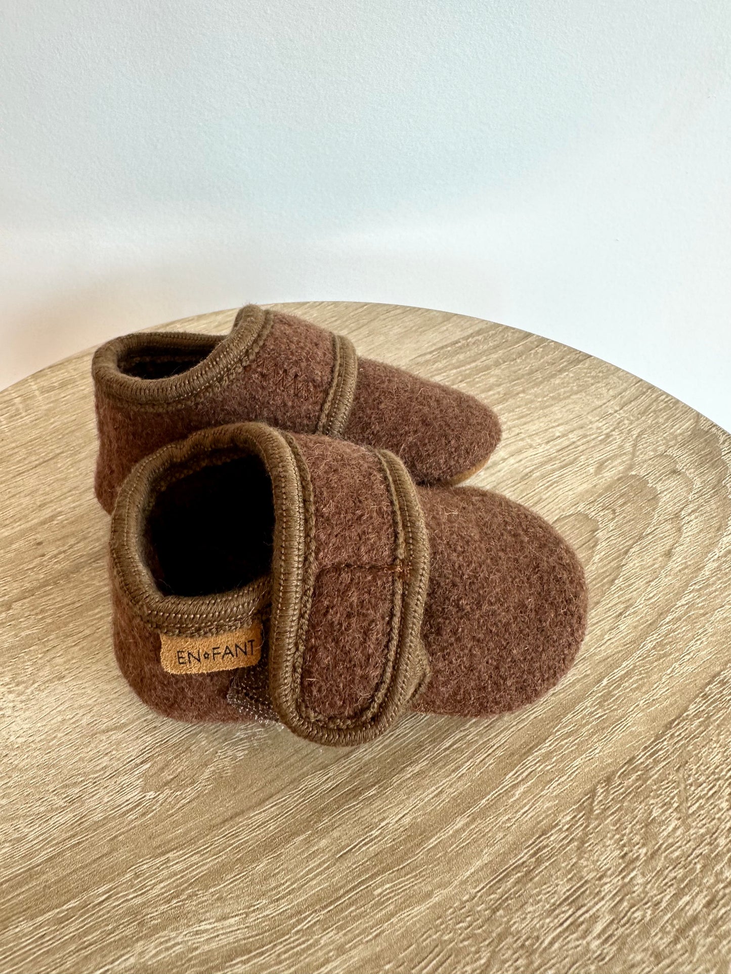100% Wool-Woven Infant Slippers / Size 2-3 Infant