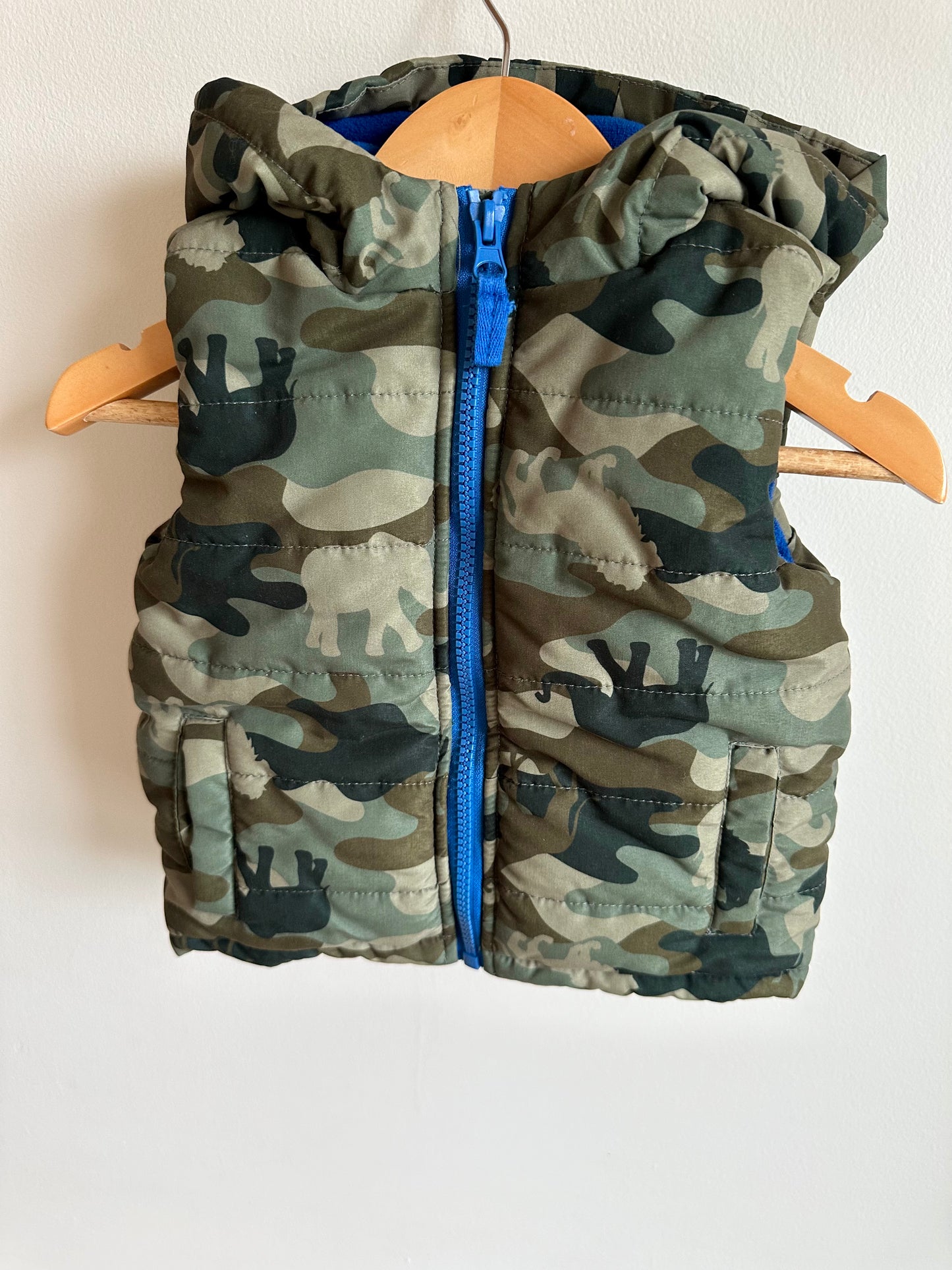 Camo Hooded Vest / 12m