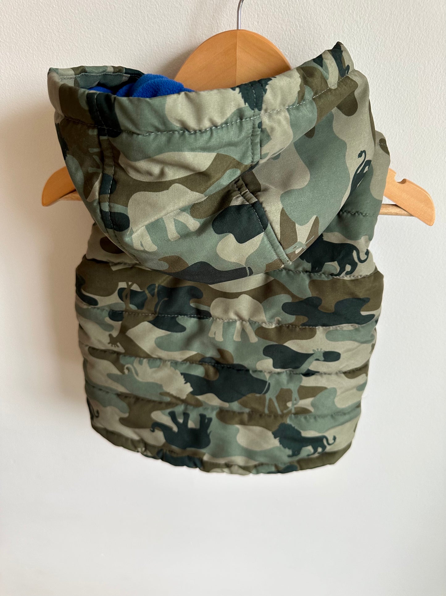 Camo Hooded Vest / 12m