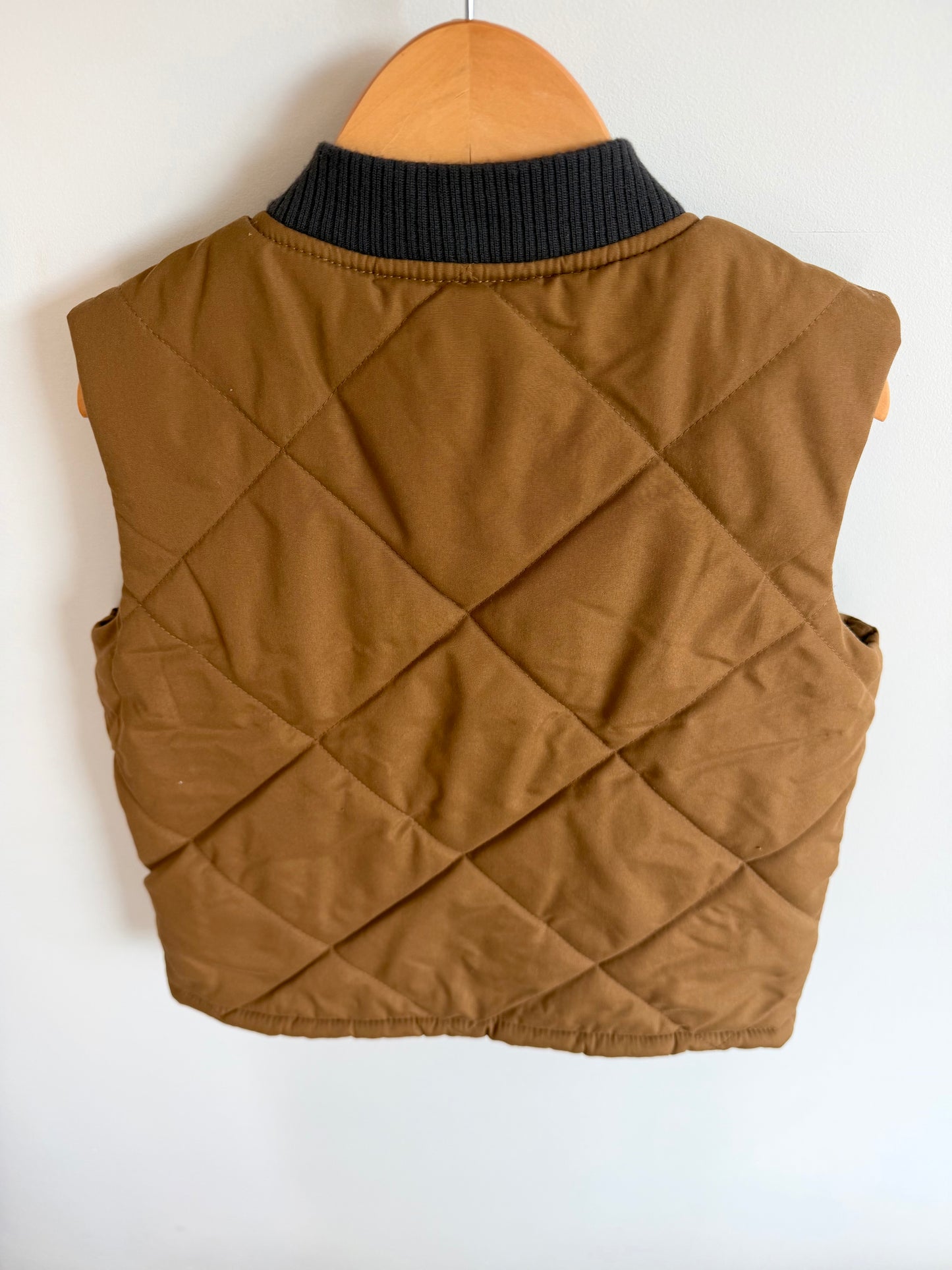 Golden brown Vest / 6-7 years