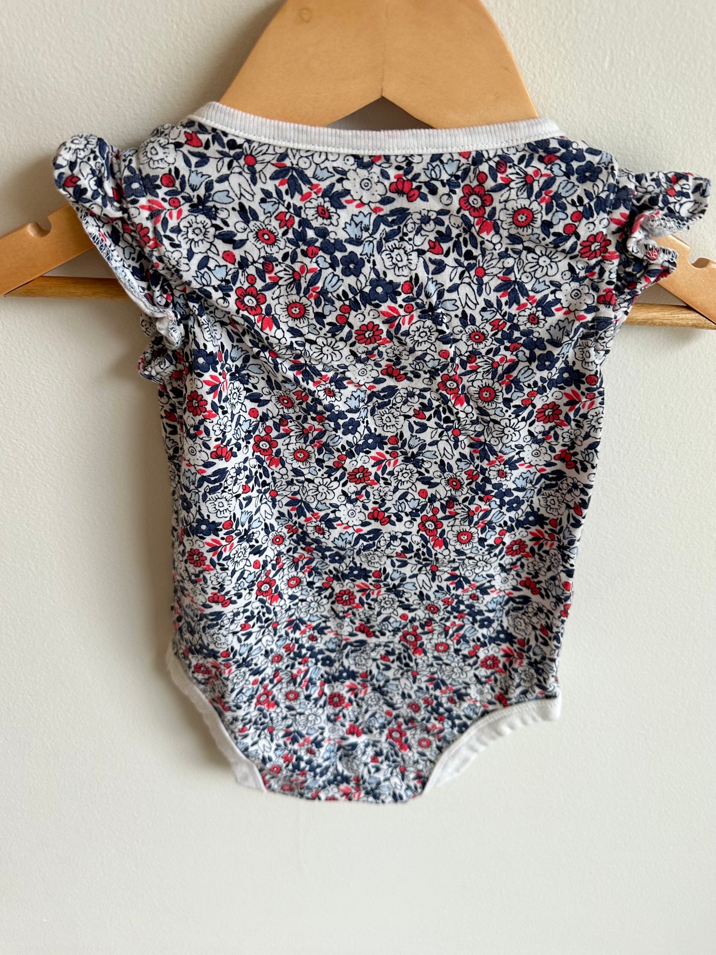 Floral Bodysuit with Ruffle Sleeves / 6-12m