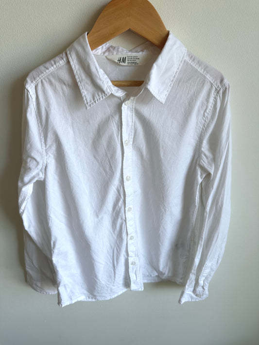 White Crisp Button Up Top / 8-9 years