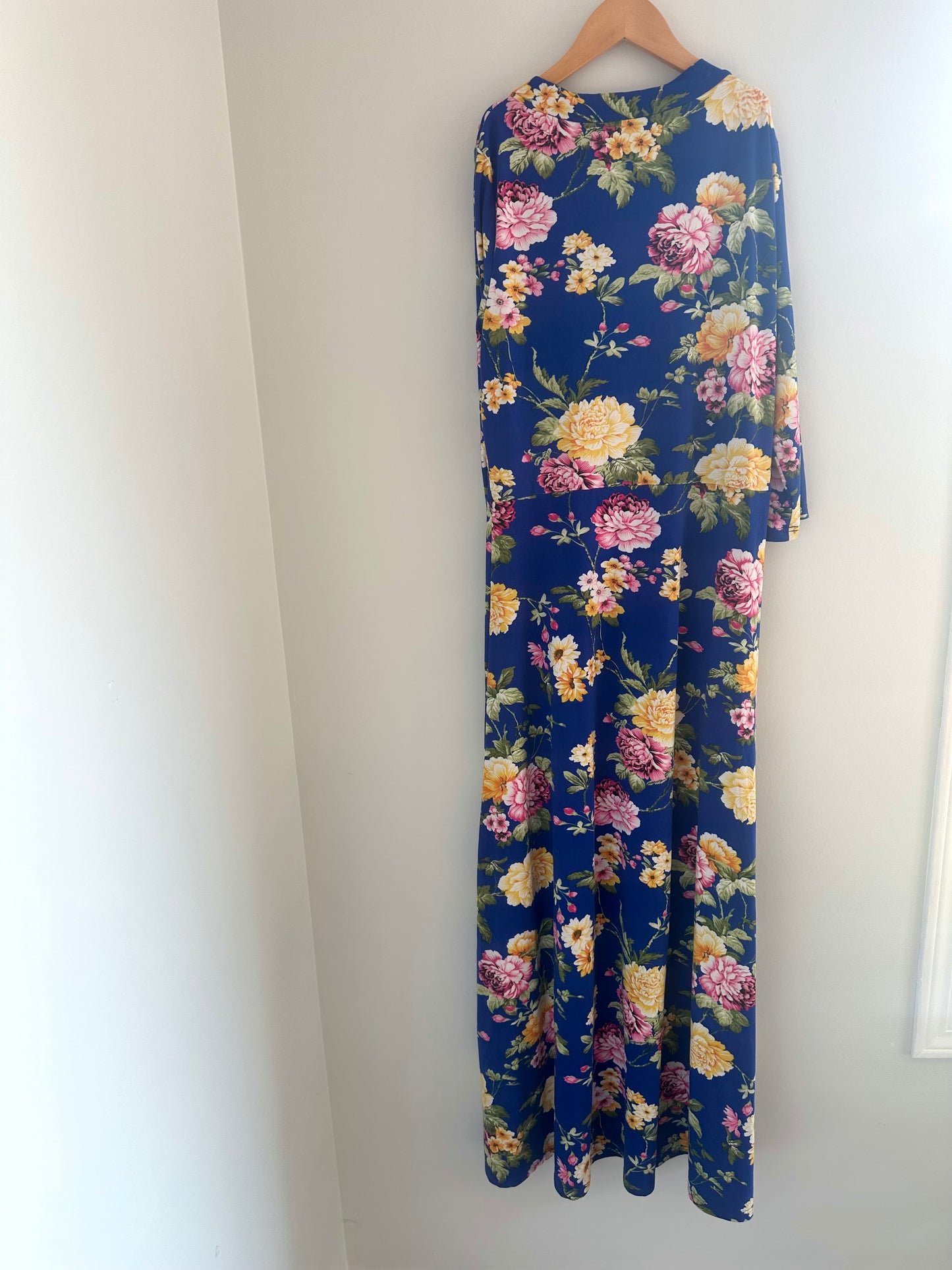 Navy Floral Wrap Maternity Dress / L