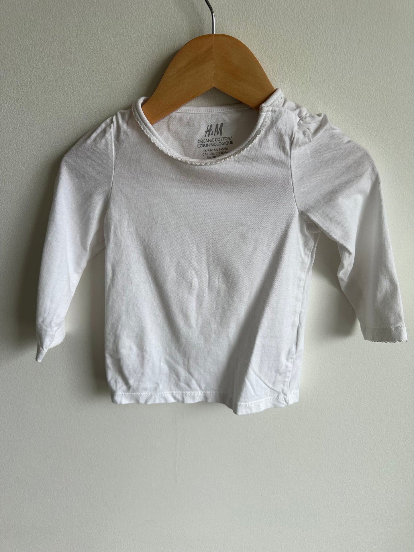 White Long Sleeve Top with Neck Detail / 9-12m