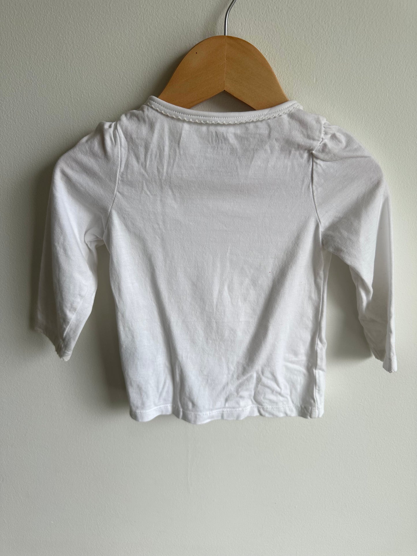 White Long Sleeve Top with Neck Detail / 9-12m