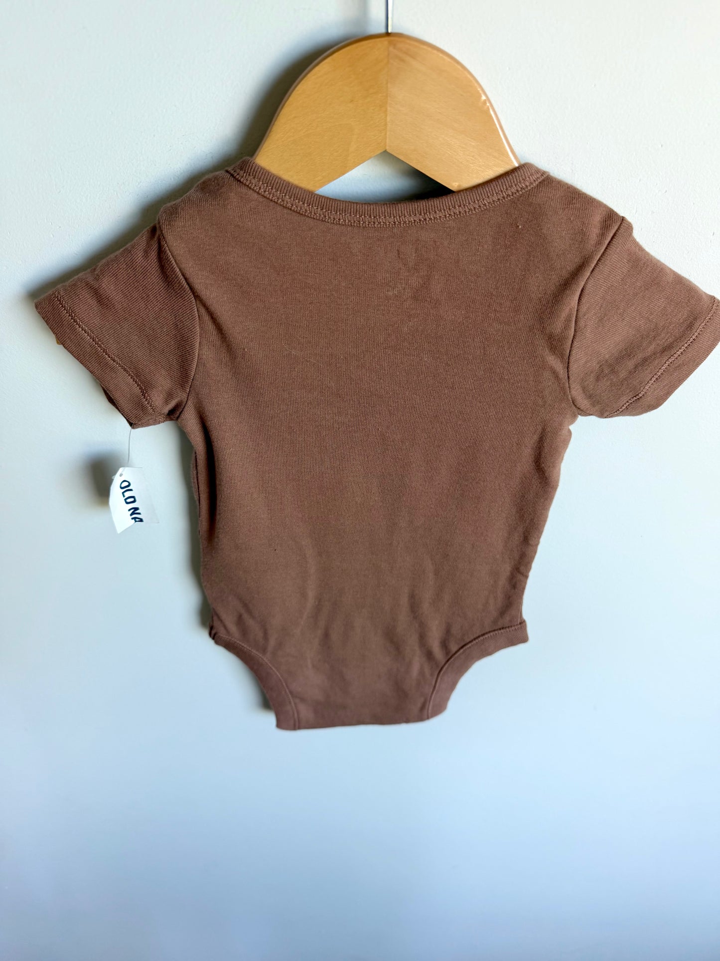Mom's Lucky Charm Bodysuit (With tags) / 6-12m