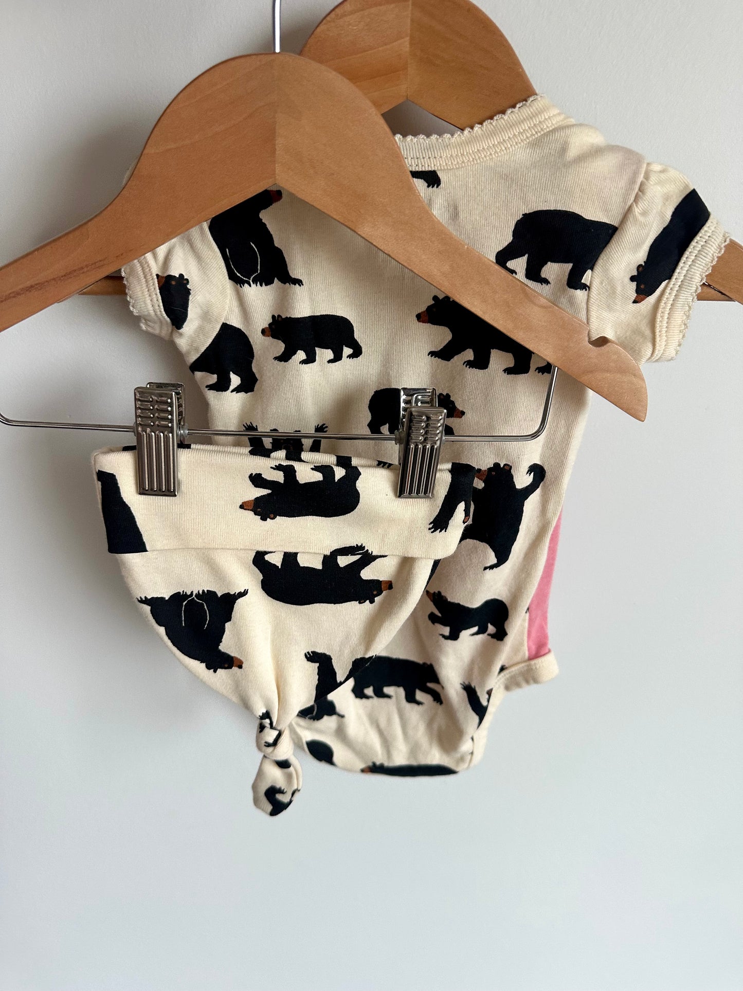Bearly Sleeping Bodysuit + Toque Set / 3-6m