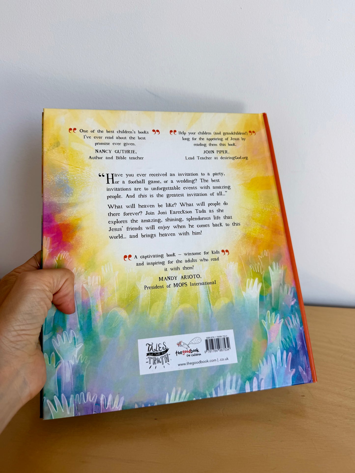 The Awesome Super Fantastic Forever Party Book / 3-6 years (No Shipping)
