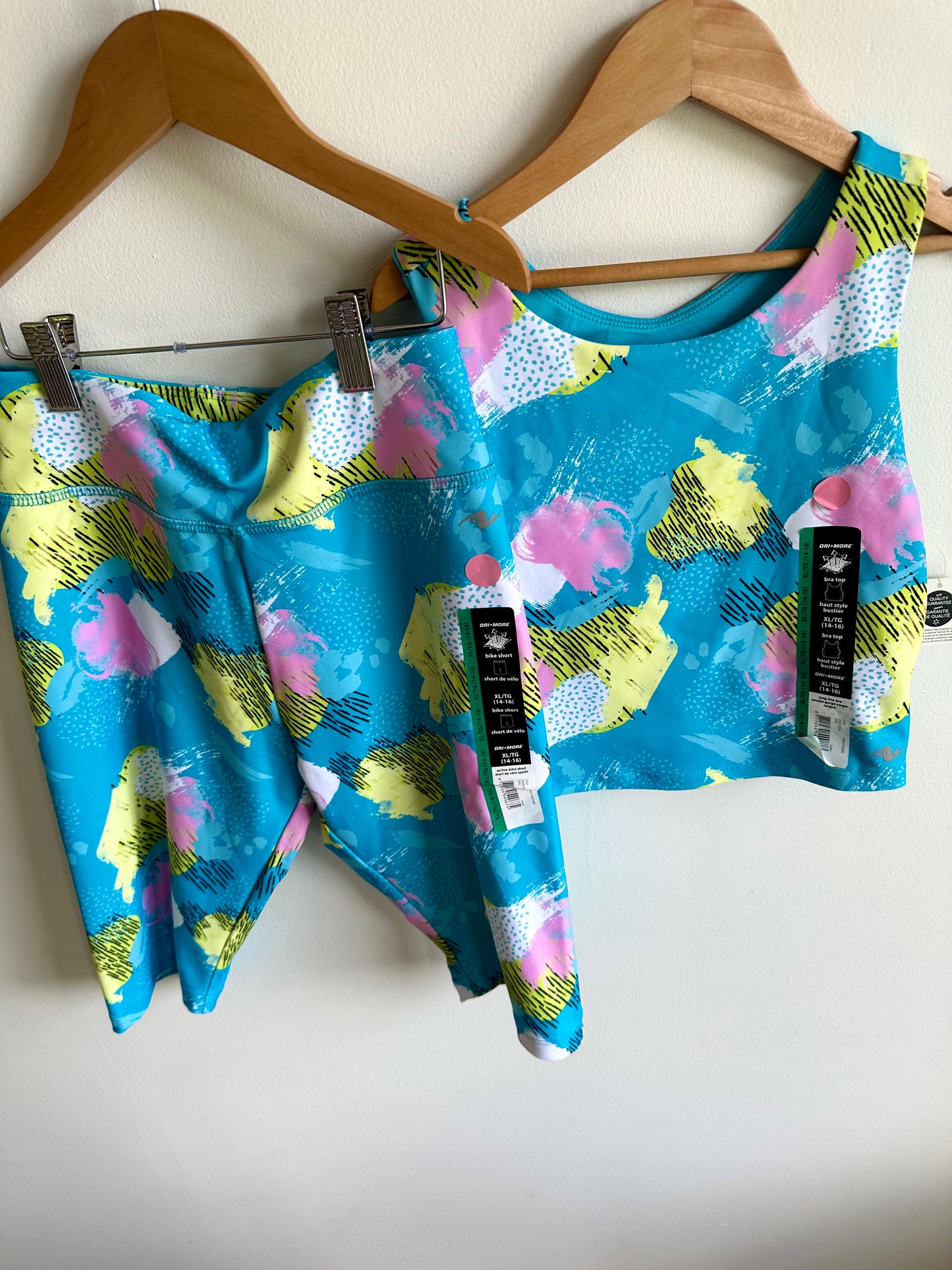 NEW Athletic Long Lined Bra Top + Bike Shorts / 14-16 years