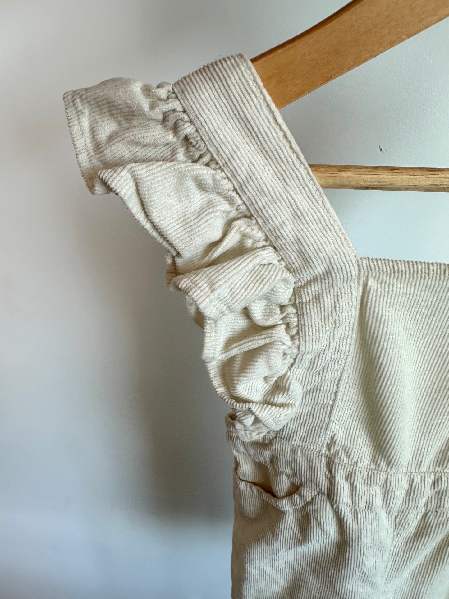 Oat Cord Ruffle Jumpsuit / 12-18m