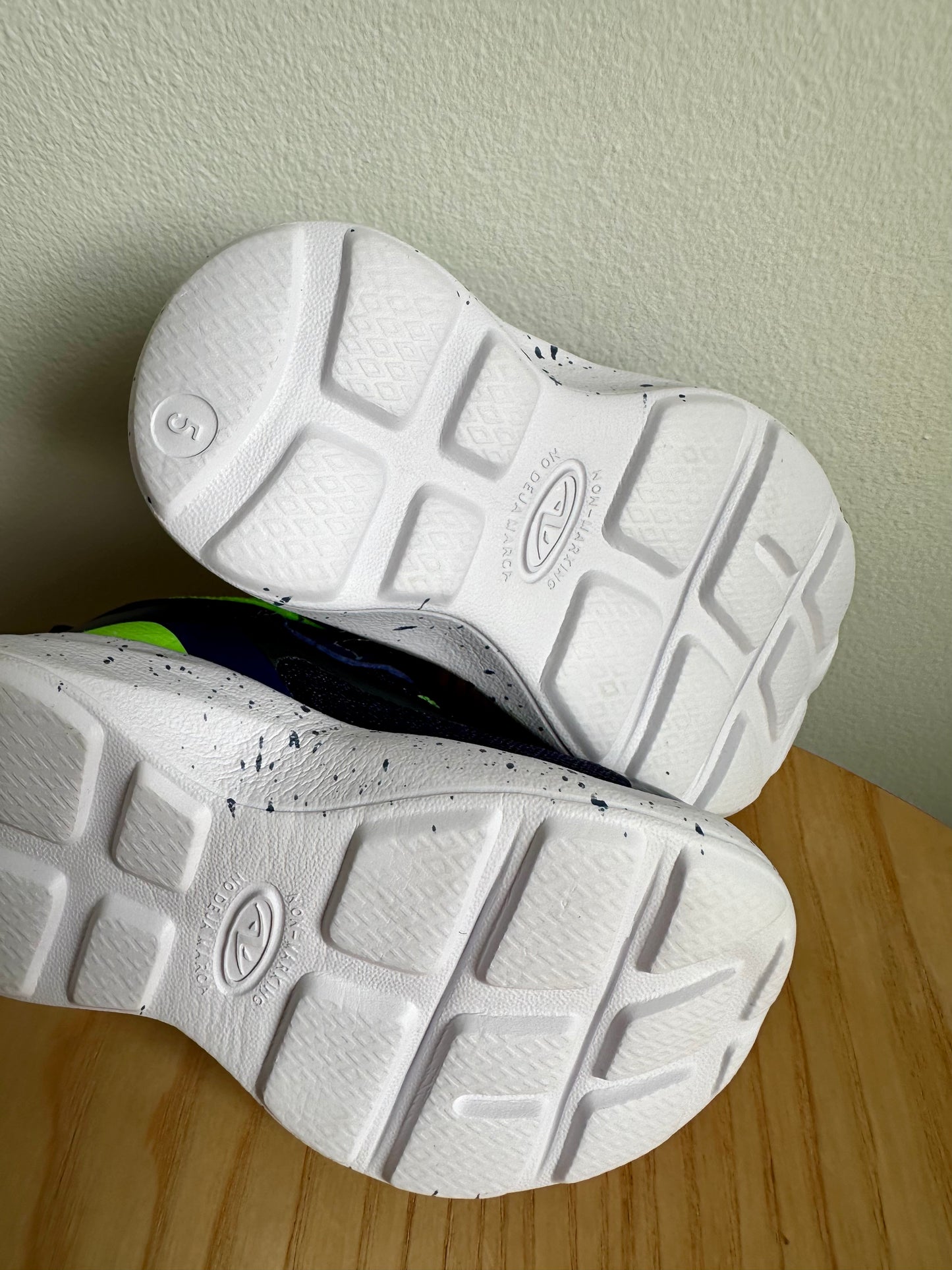 Black Runners Inside Green Sneakers / Size 5 Toddler