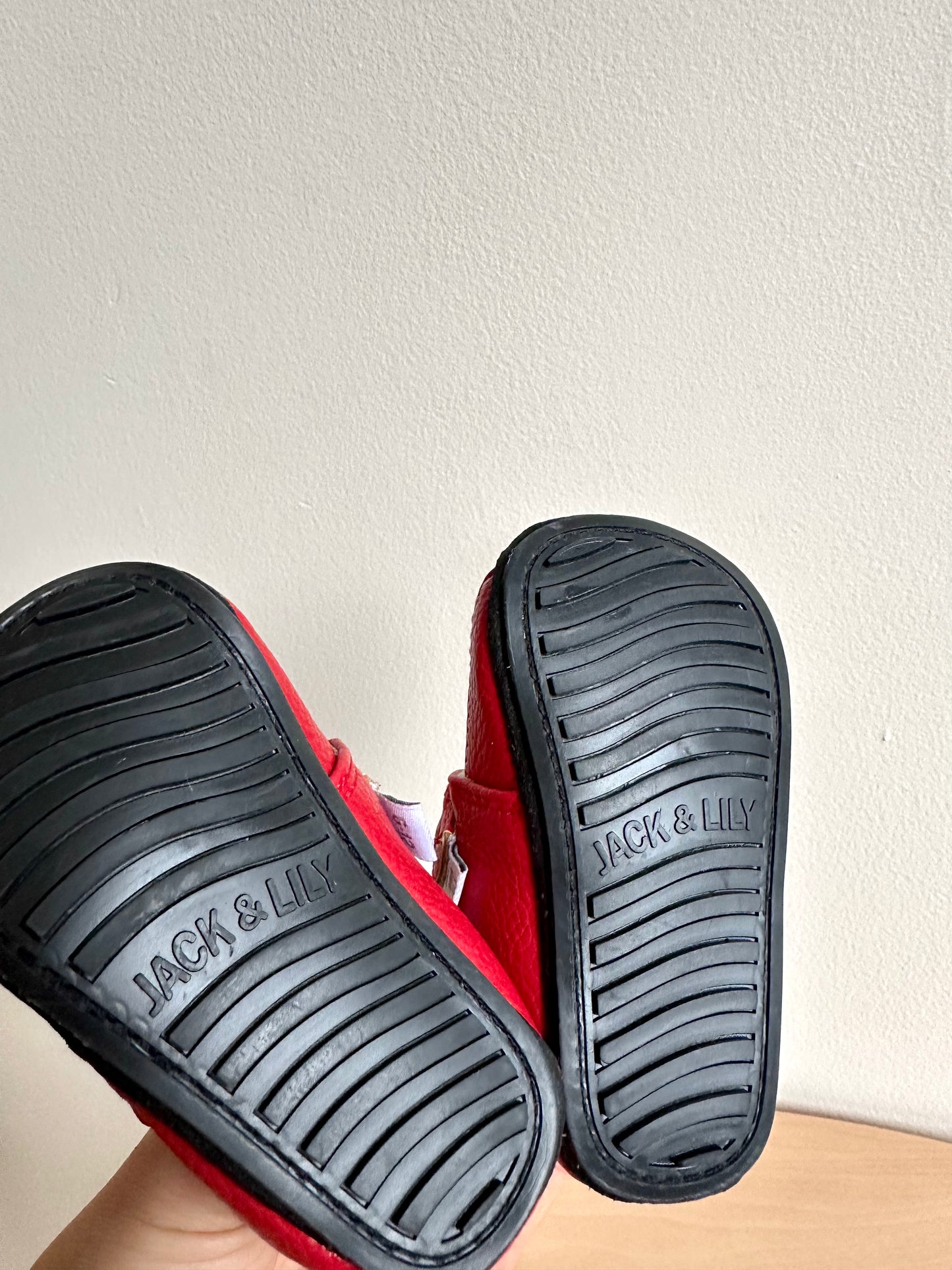 Leather Canada Shoes / Size 2 Infant