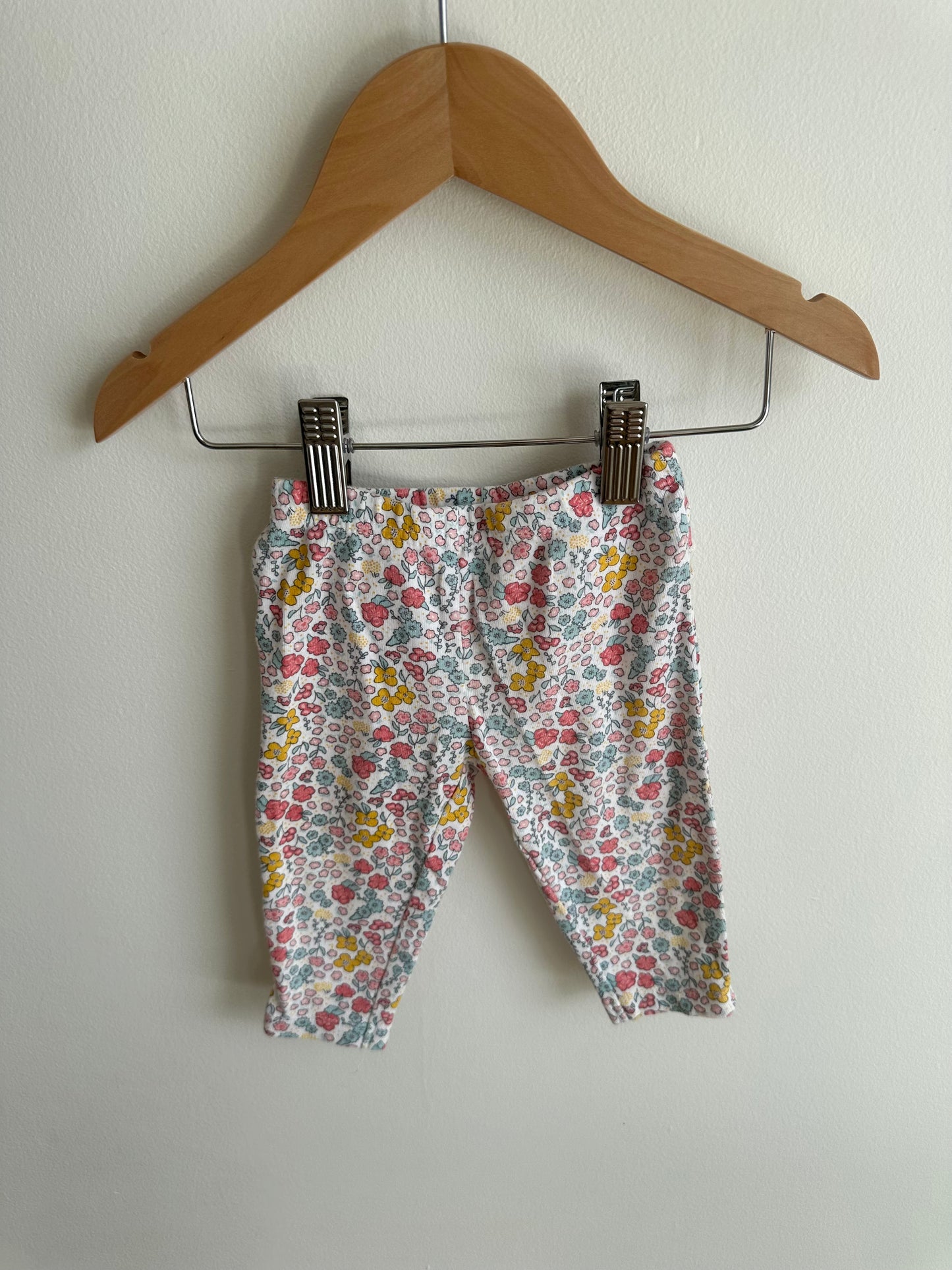 Floral Ruffle Pants / 3-6m