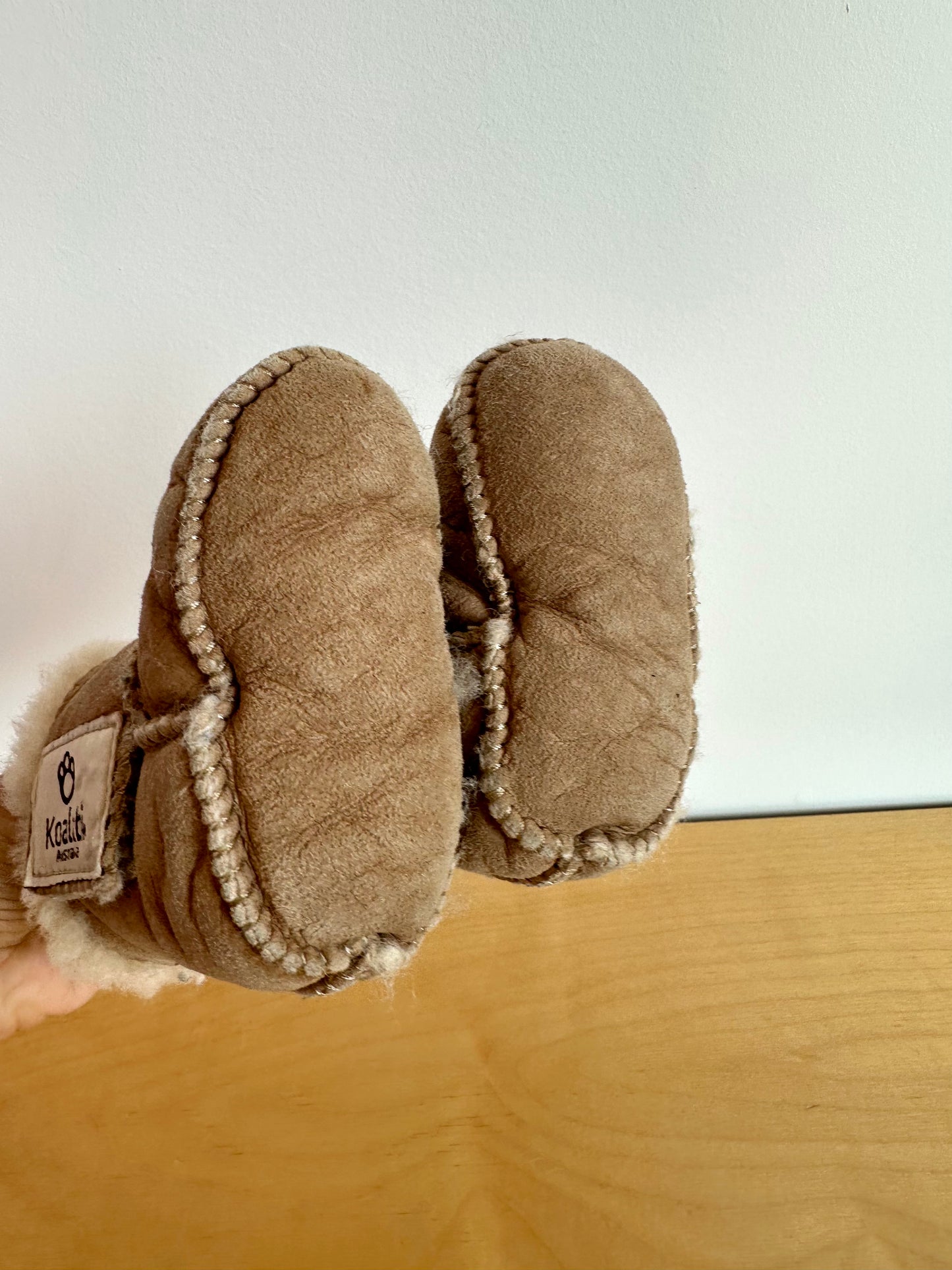 Koalabi 100% Sheepskin Slippers / 0-6m