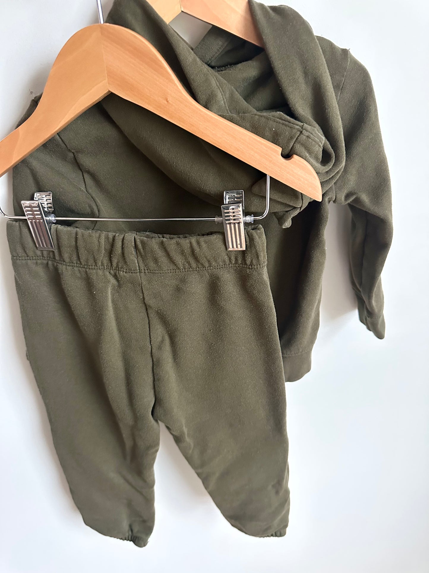 Green Face Sweater + Pants Set / 2T