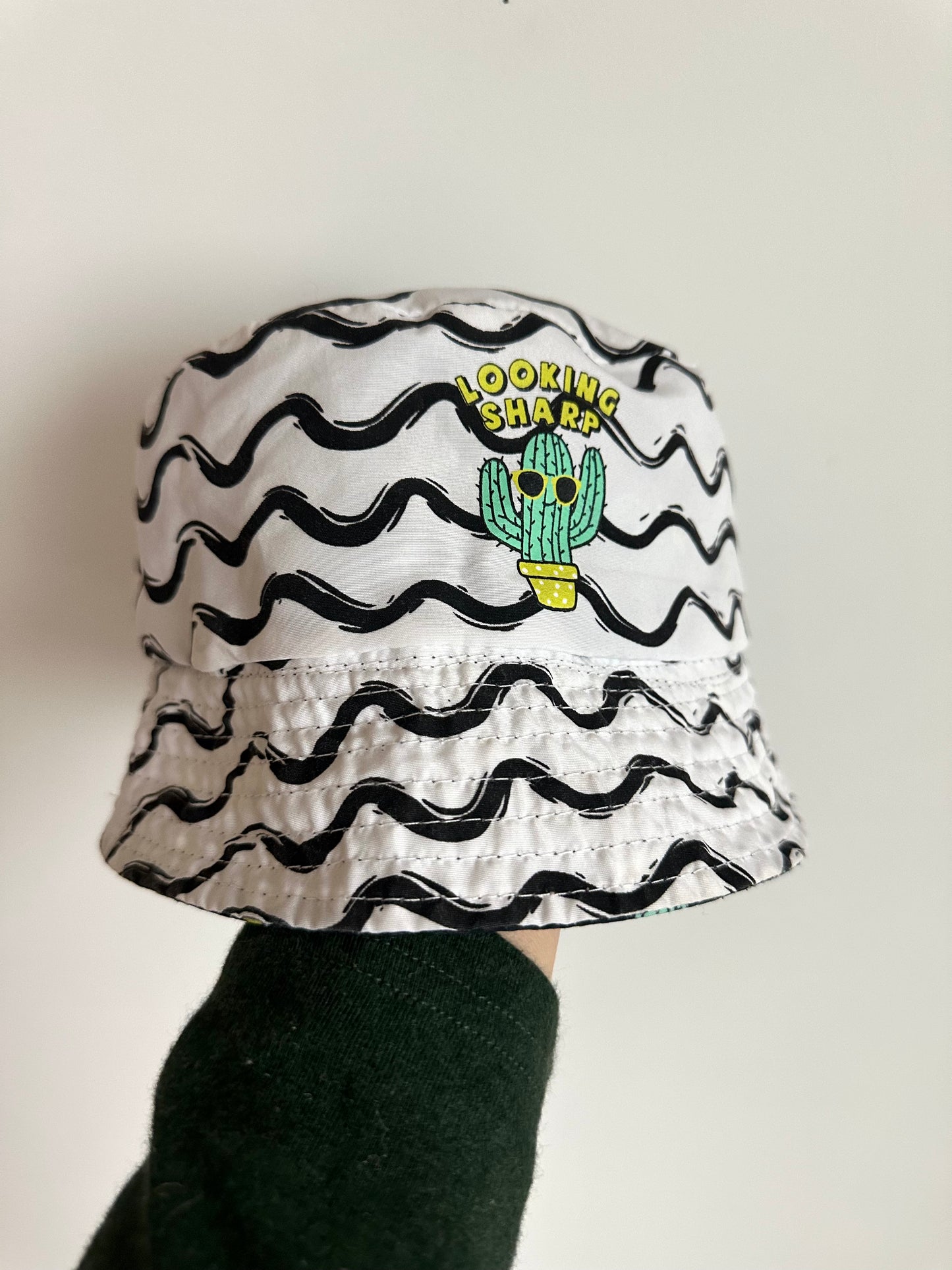 Cactus Reversible Bucket Hat / 12-24m?