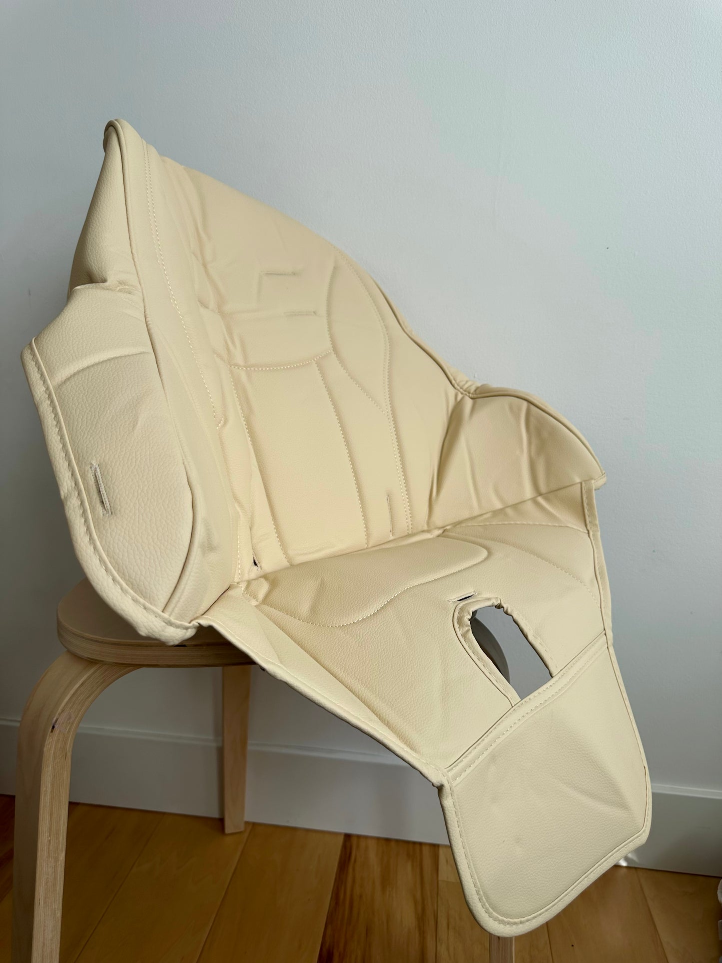 High Chair Cover (No Shipping)