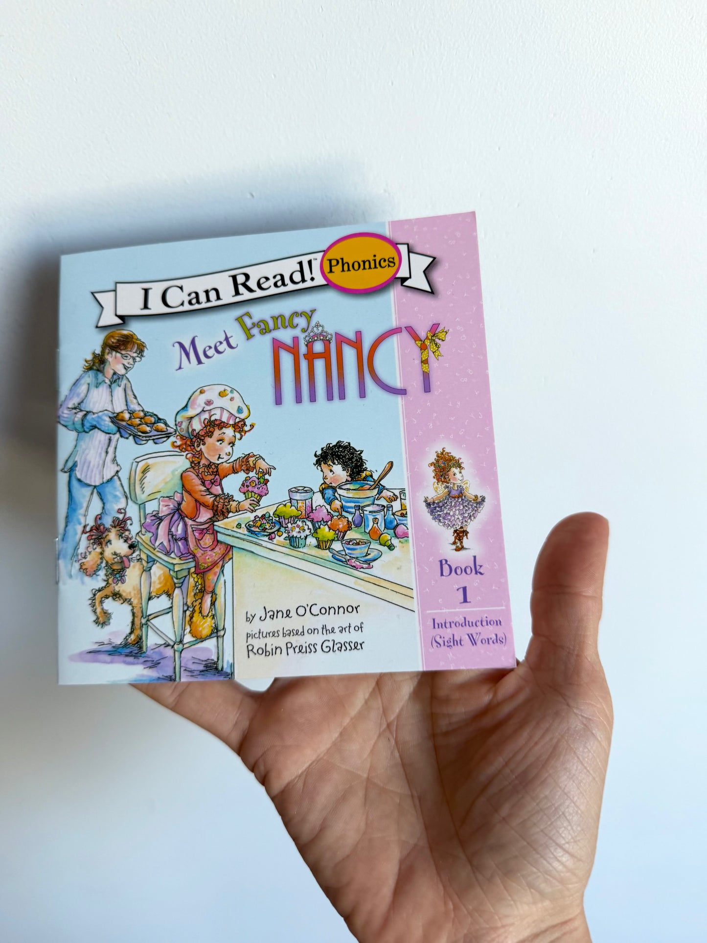 Fancy Nancy Phonics 12 Books / 4-6 years (No Shipping)