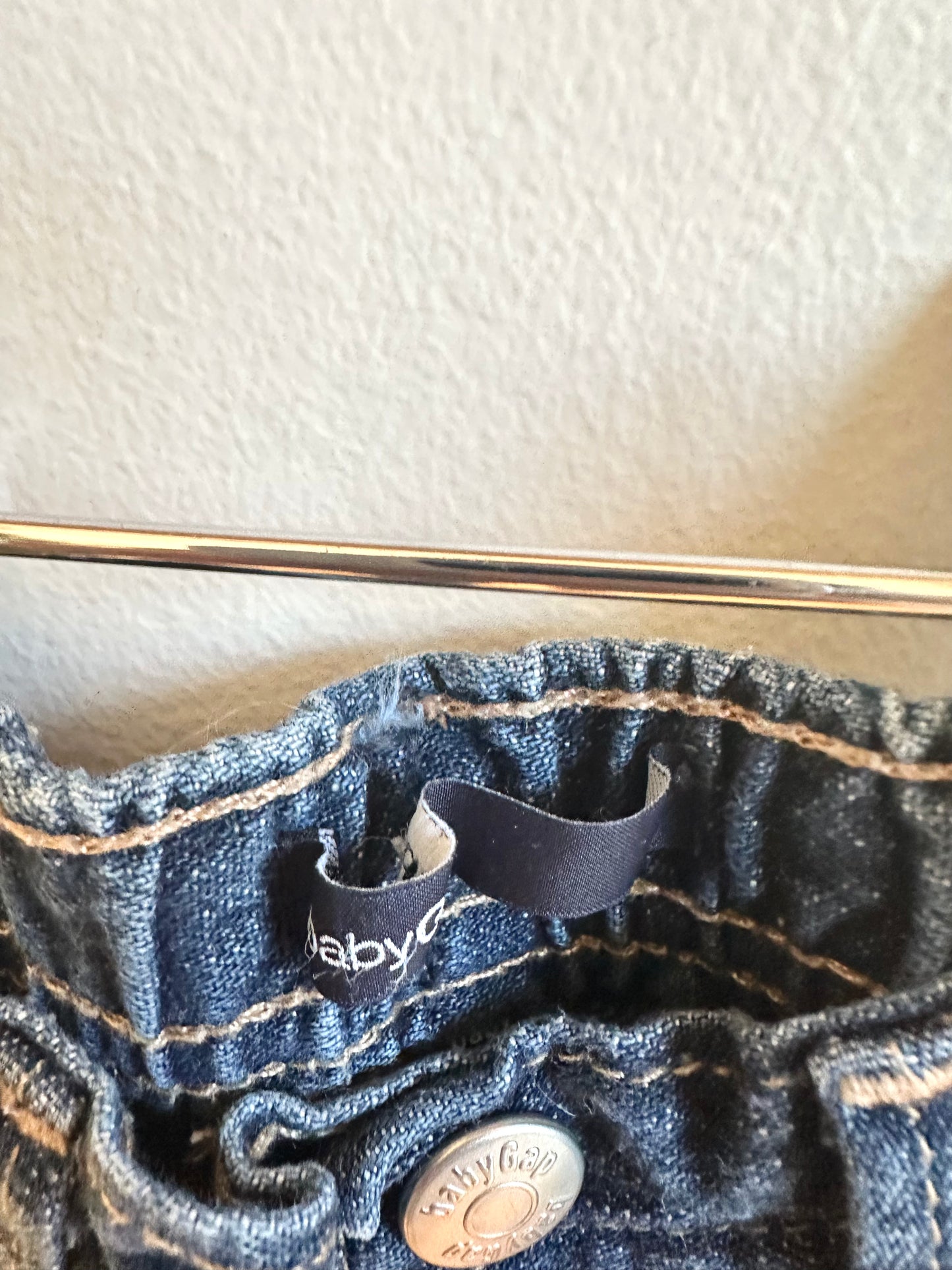 Gap Embroidered Jeans with Snaps / 0-3m