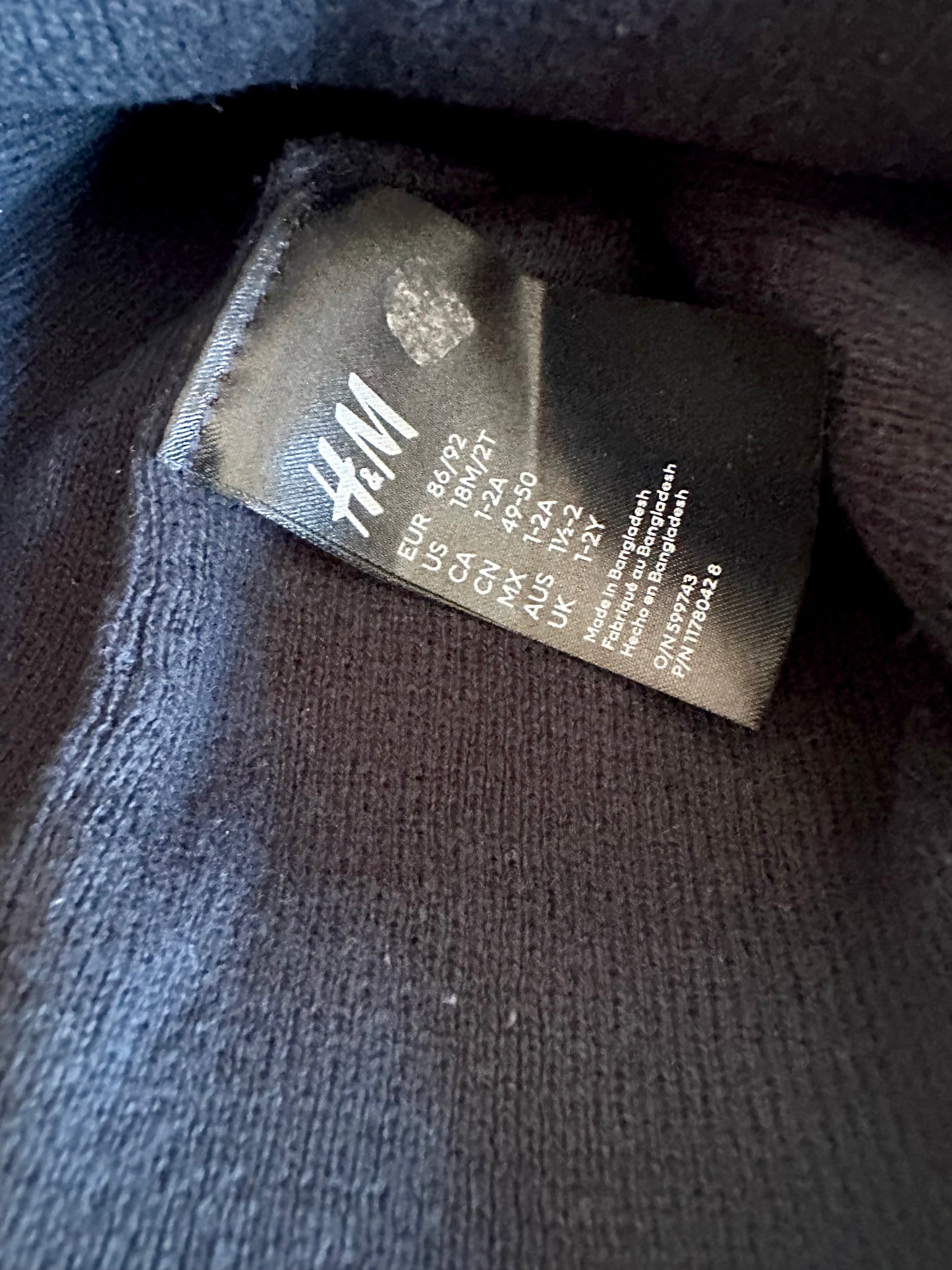 H&M Dark Beanie / 12-24m