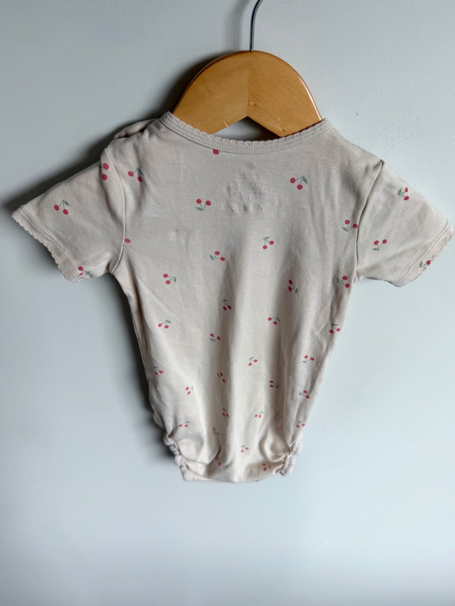 H&M Cherry Bodysuit / 18-24m