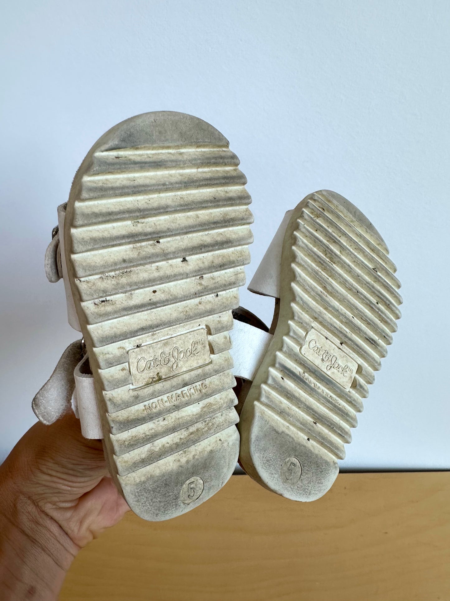 White Strap Sandals / Size 5 Toddler