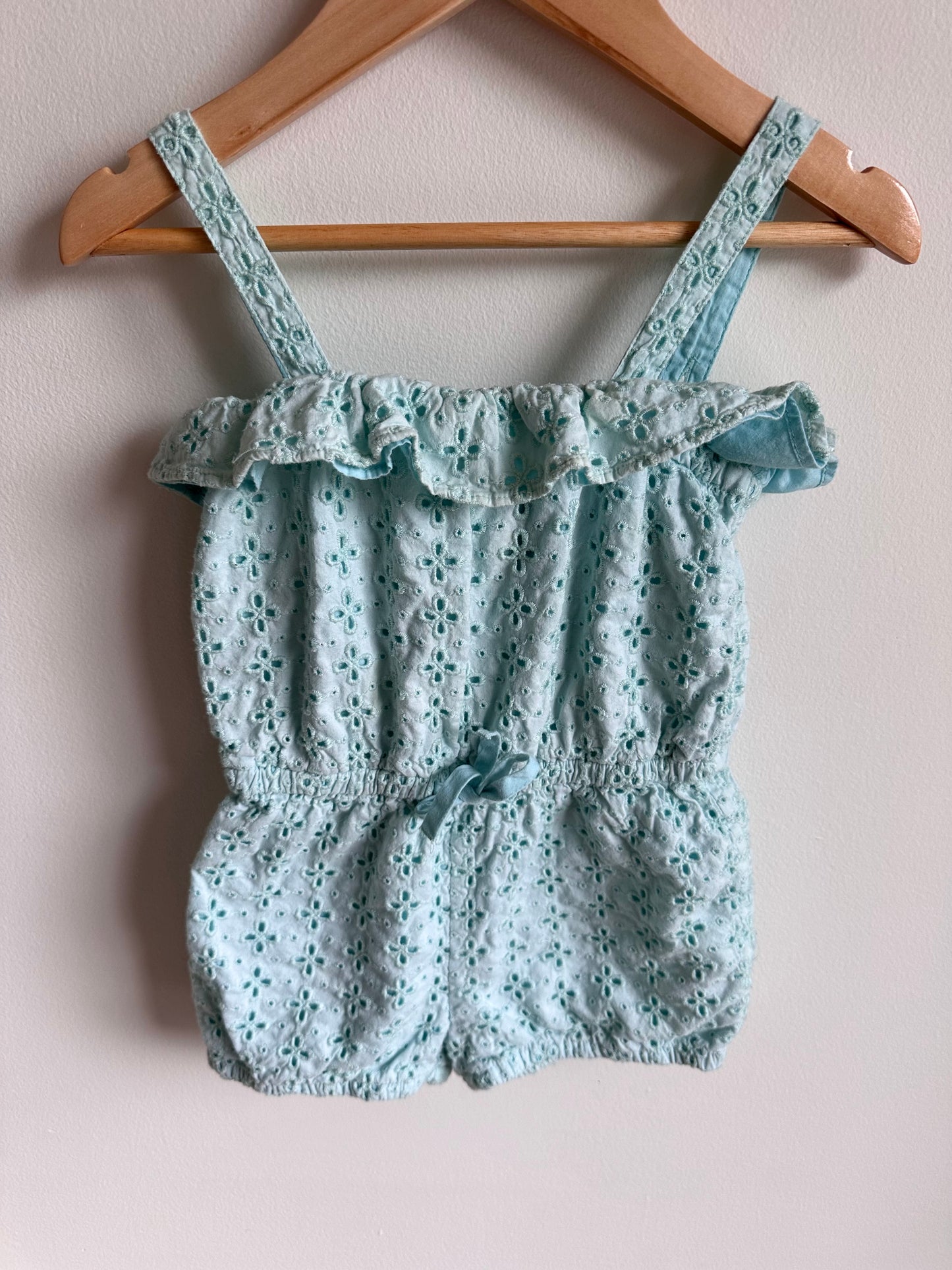 Gap Eyelet Romper / 3T