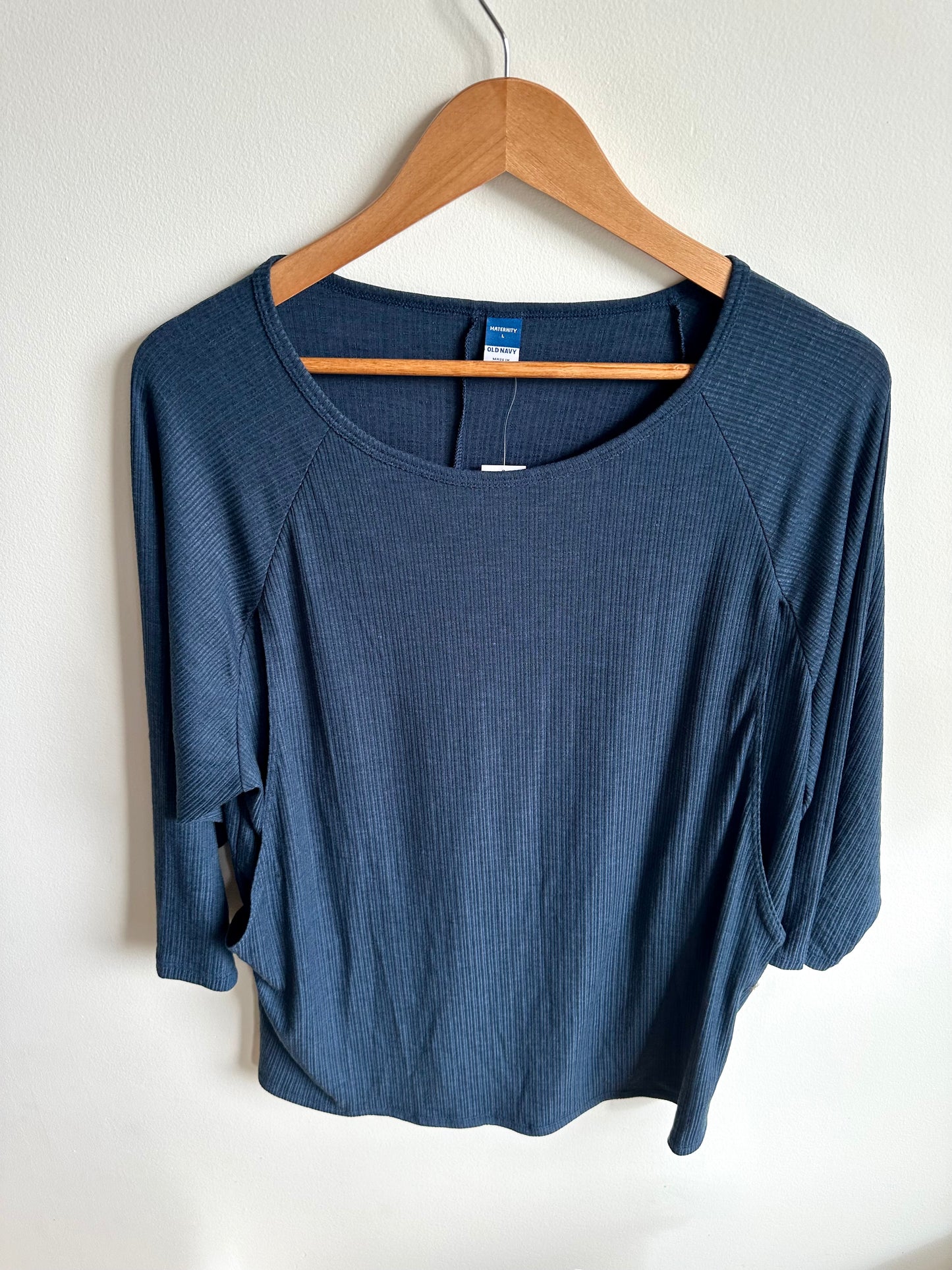 Blue Maternity or Nursing Top (With Tags) / L