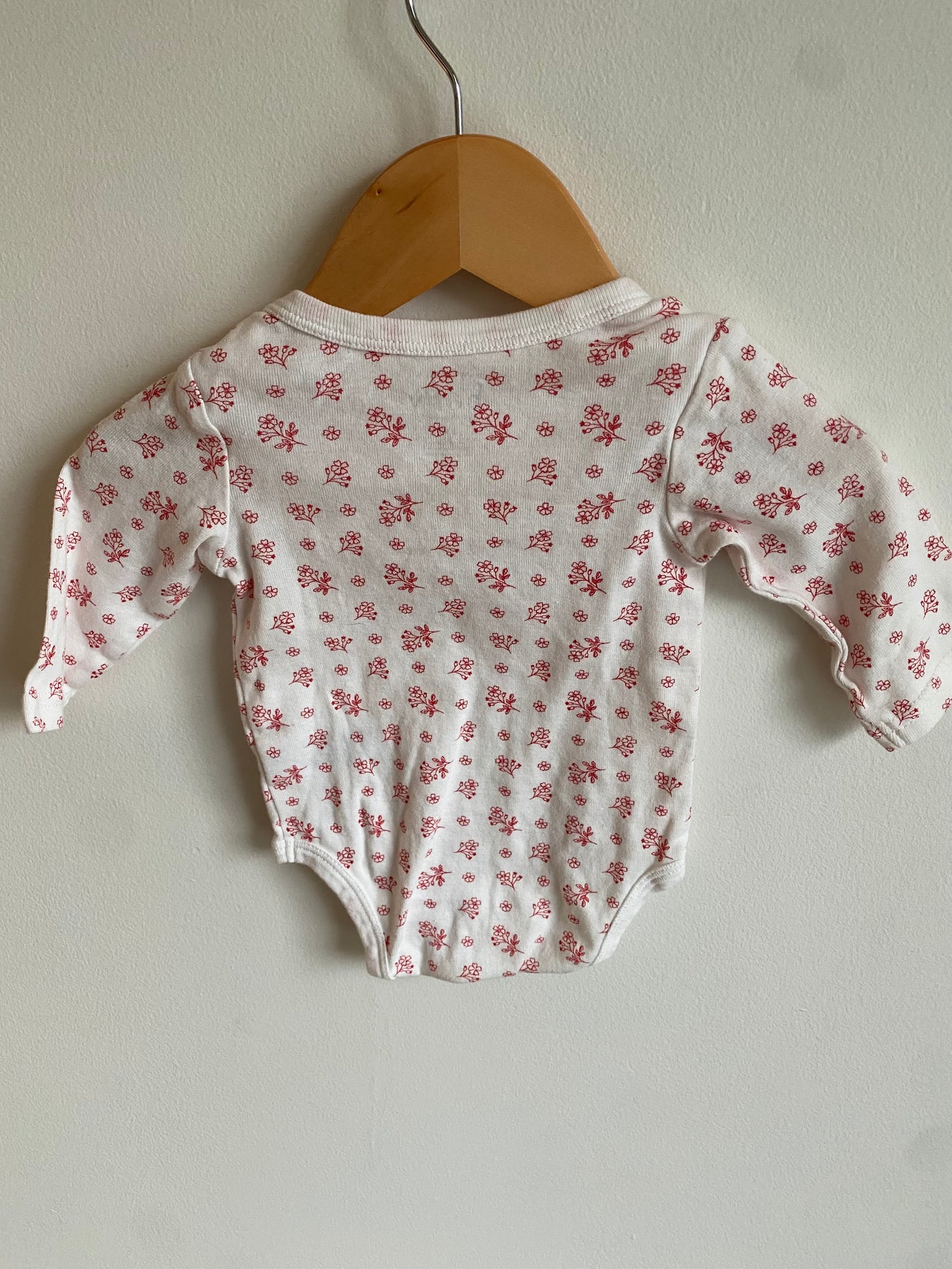 White with Pink Flowers Bodysuit / 3-6m