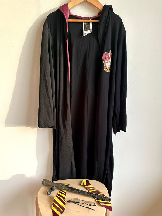 Harry Potter Costume - Hooded Cape, Clip on Tie, Glasses and Wand/ OS (4-8 years)