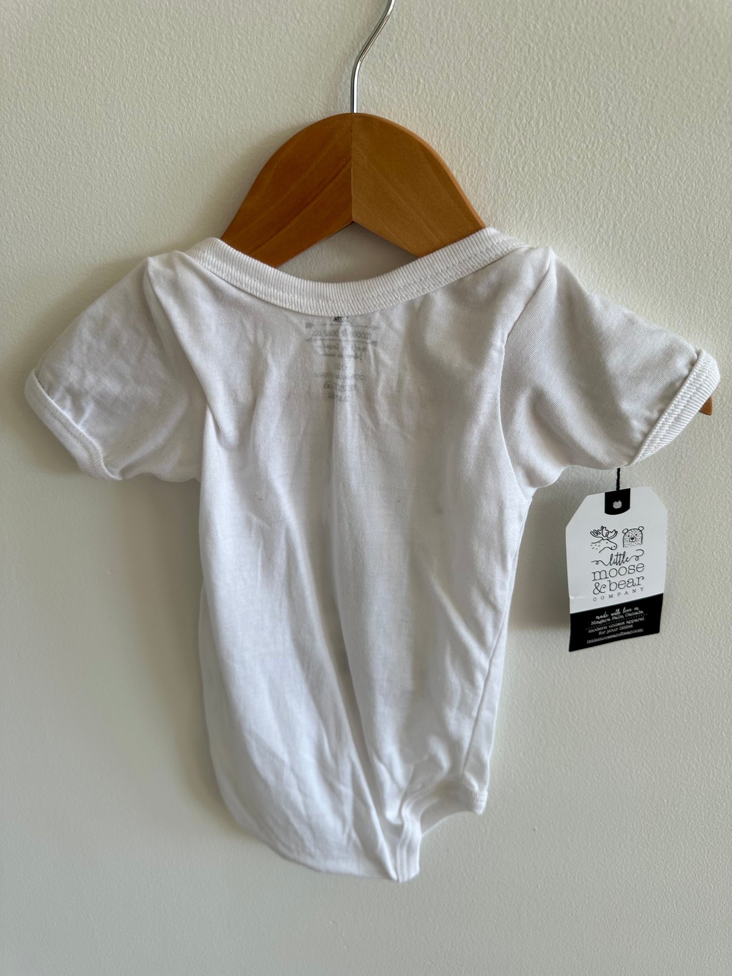 Made in Canada Baby Bear Bodysuit (With Tags) / 6m