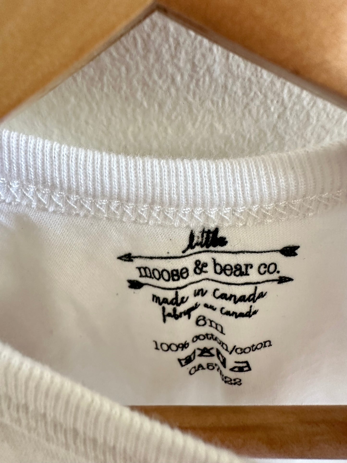 Made in Canada Baby Bear Bodysuit (With Tags) / 6m