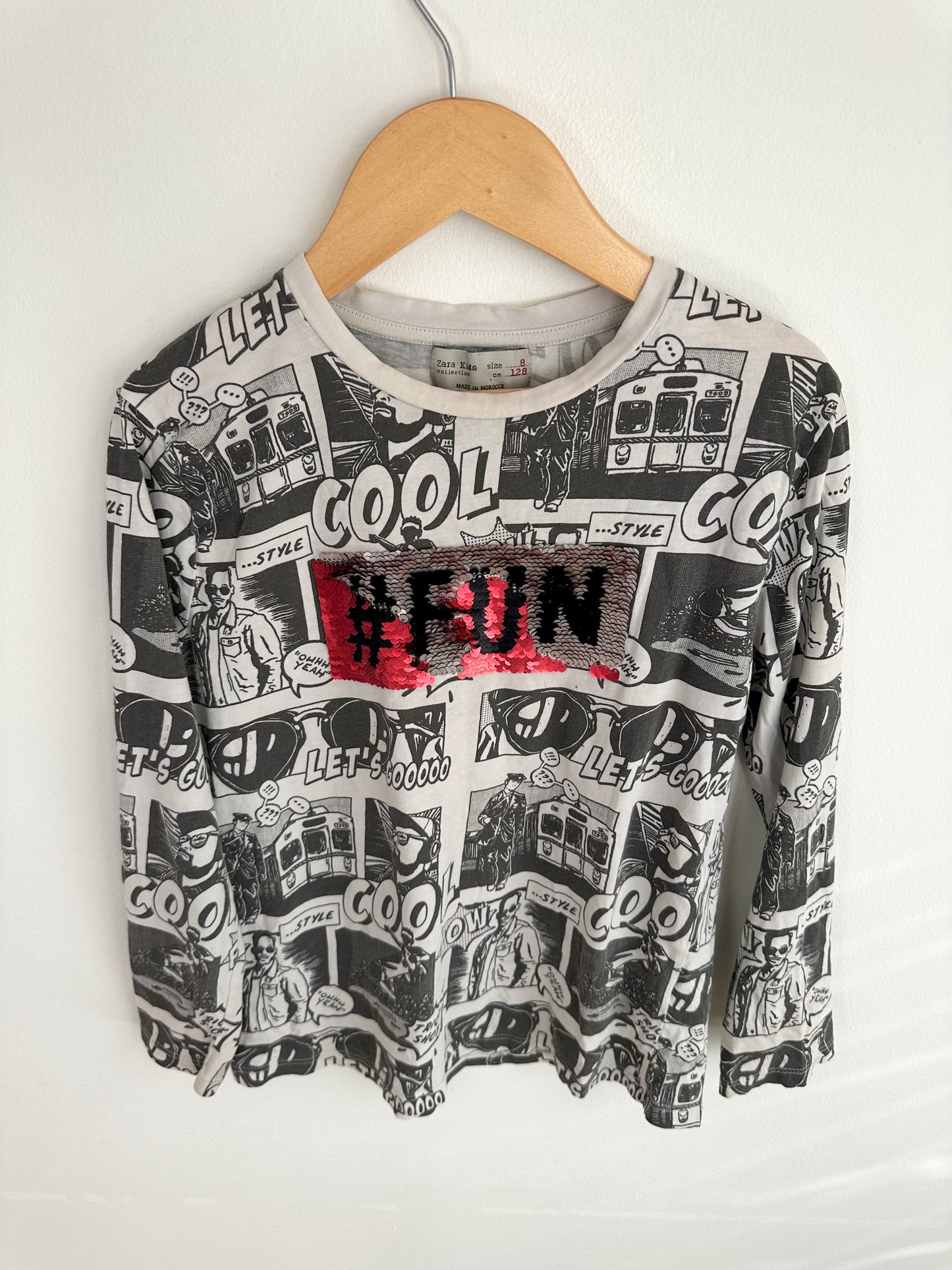 Zara Comic Sequin Long Sleeve / 8 years