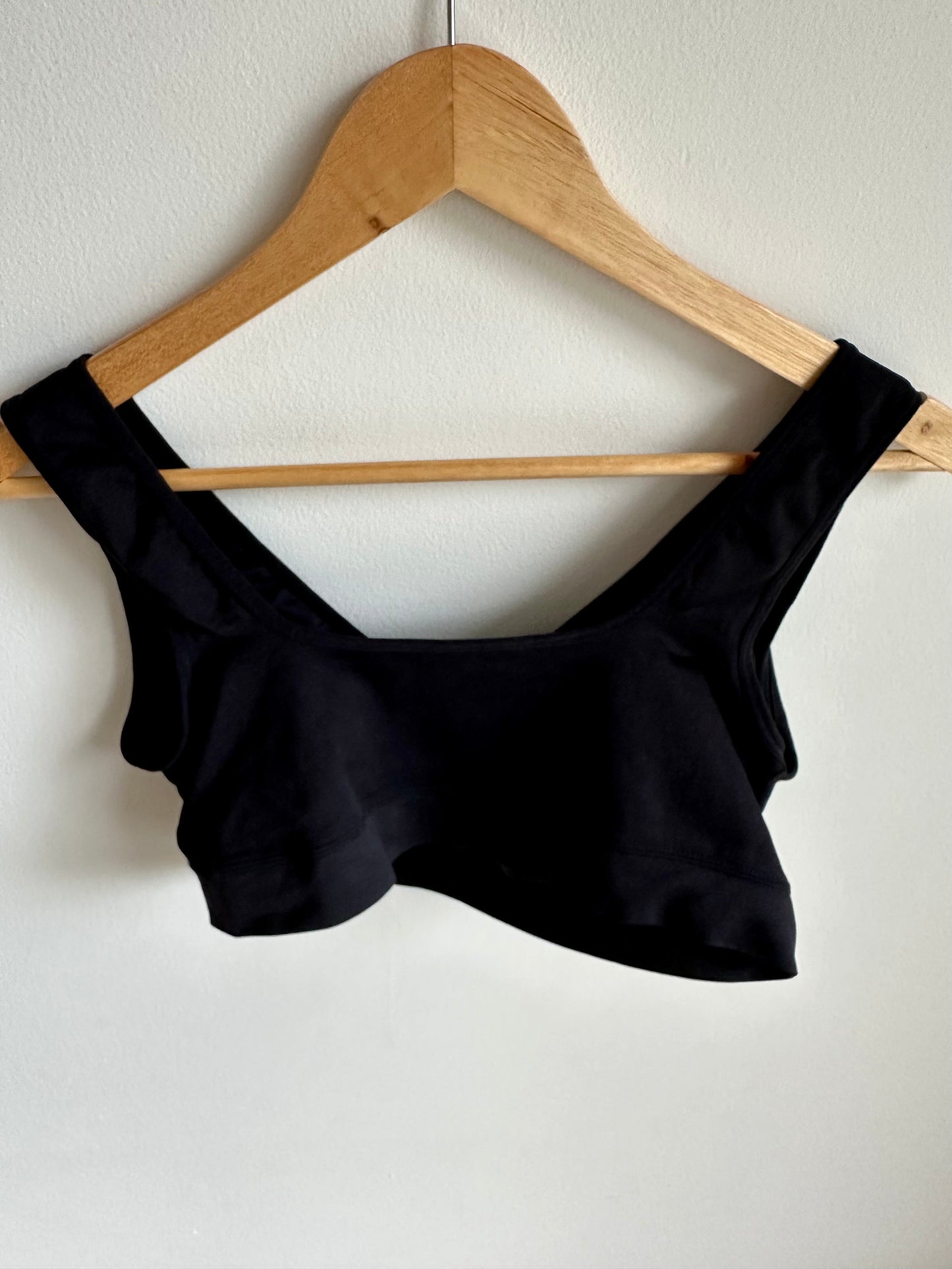 Black Wide Strap Nursing Bra / M-L