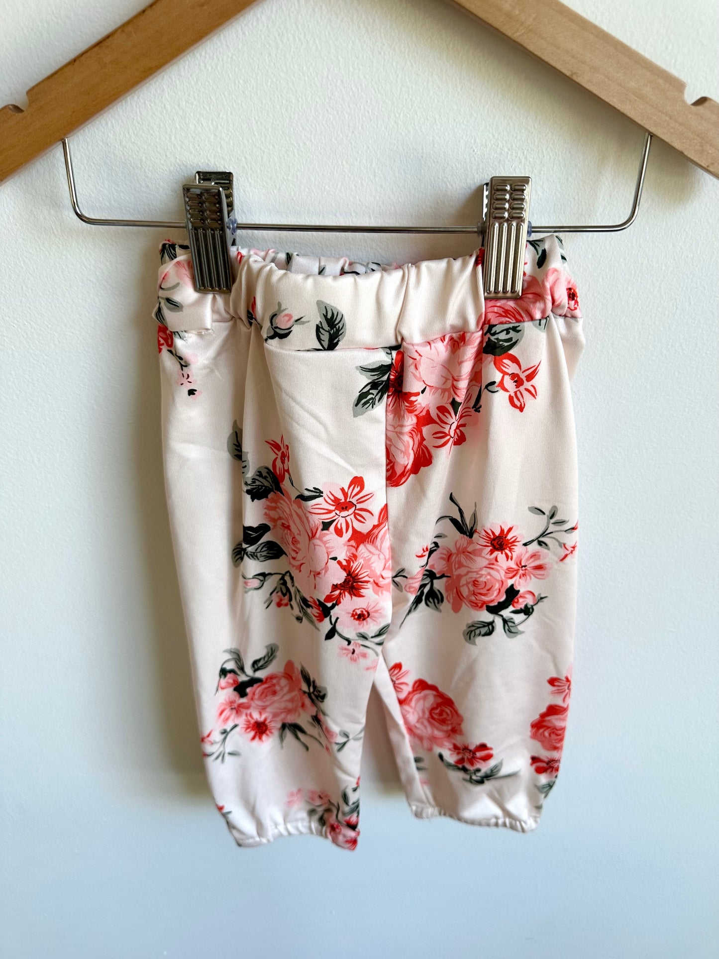 Cream Floral Pants / 6-12m