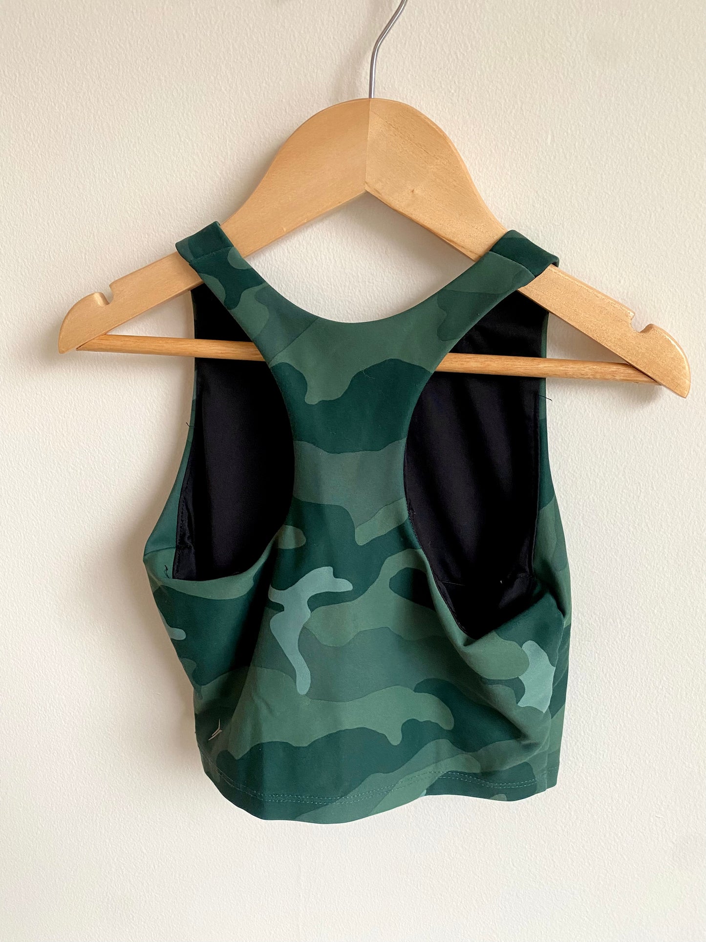 Camo Cropped Tank / 8 Years (m)