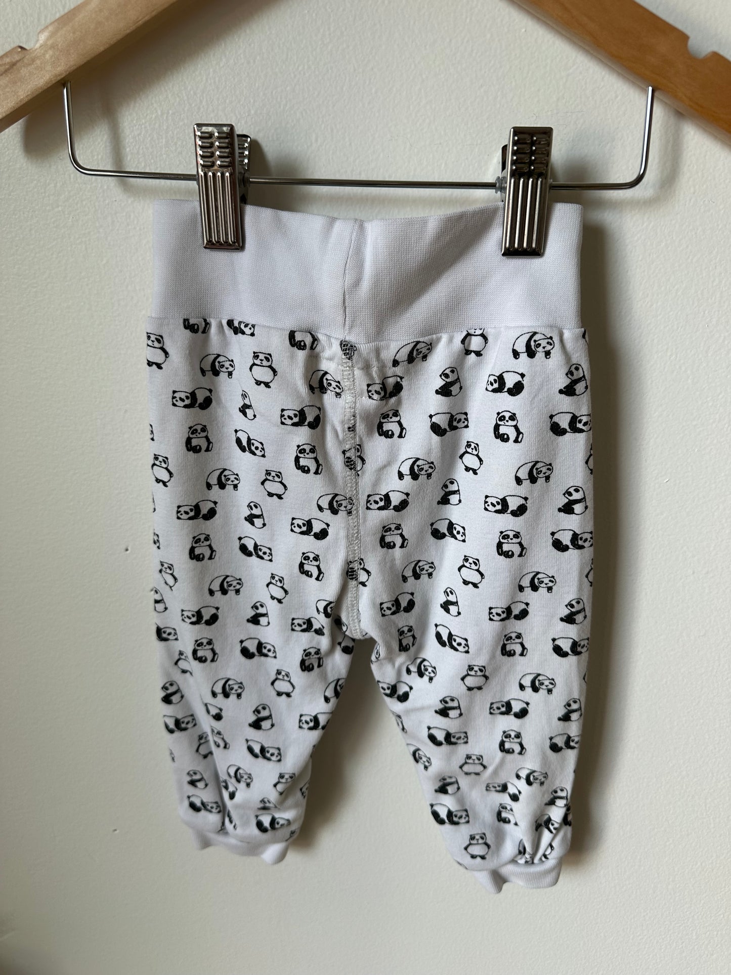 H&M Panda Pants / 4-6m