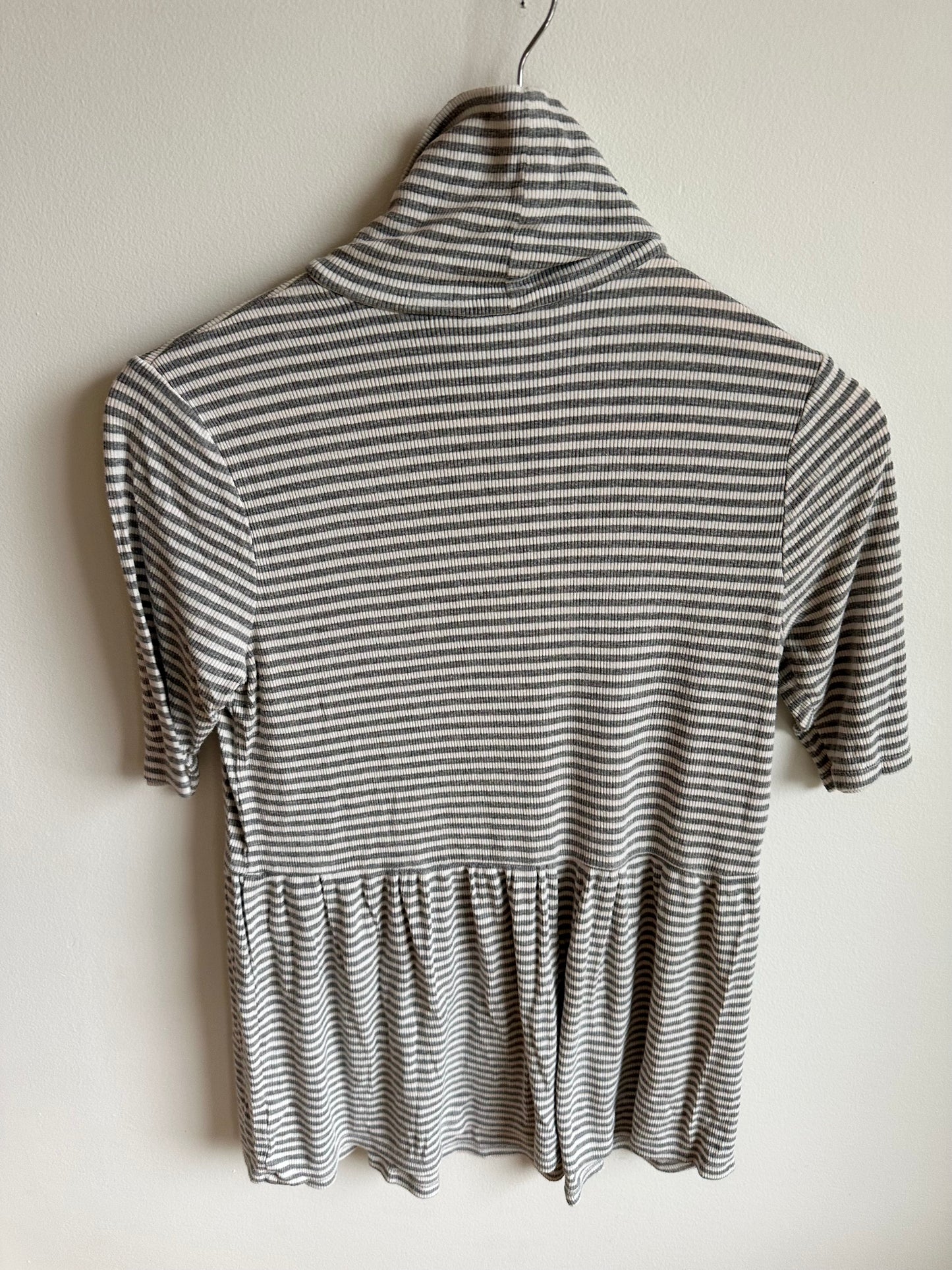 Striped Stretchy Maternity Shirt / Small