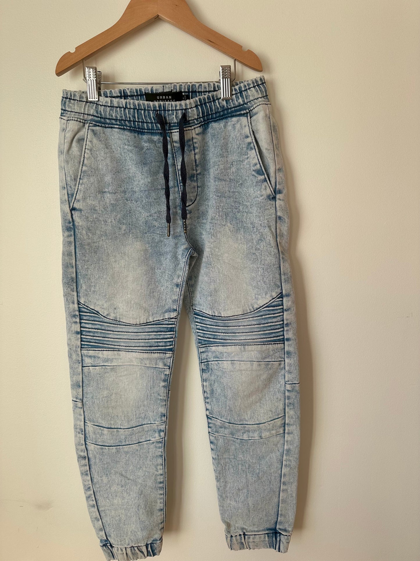 White Wash Distressed Jeans / 10-12 years