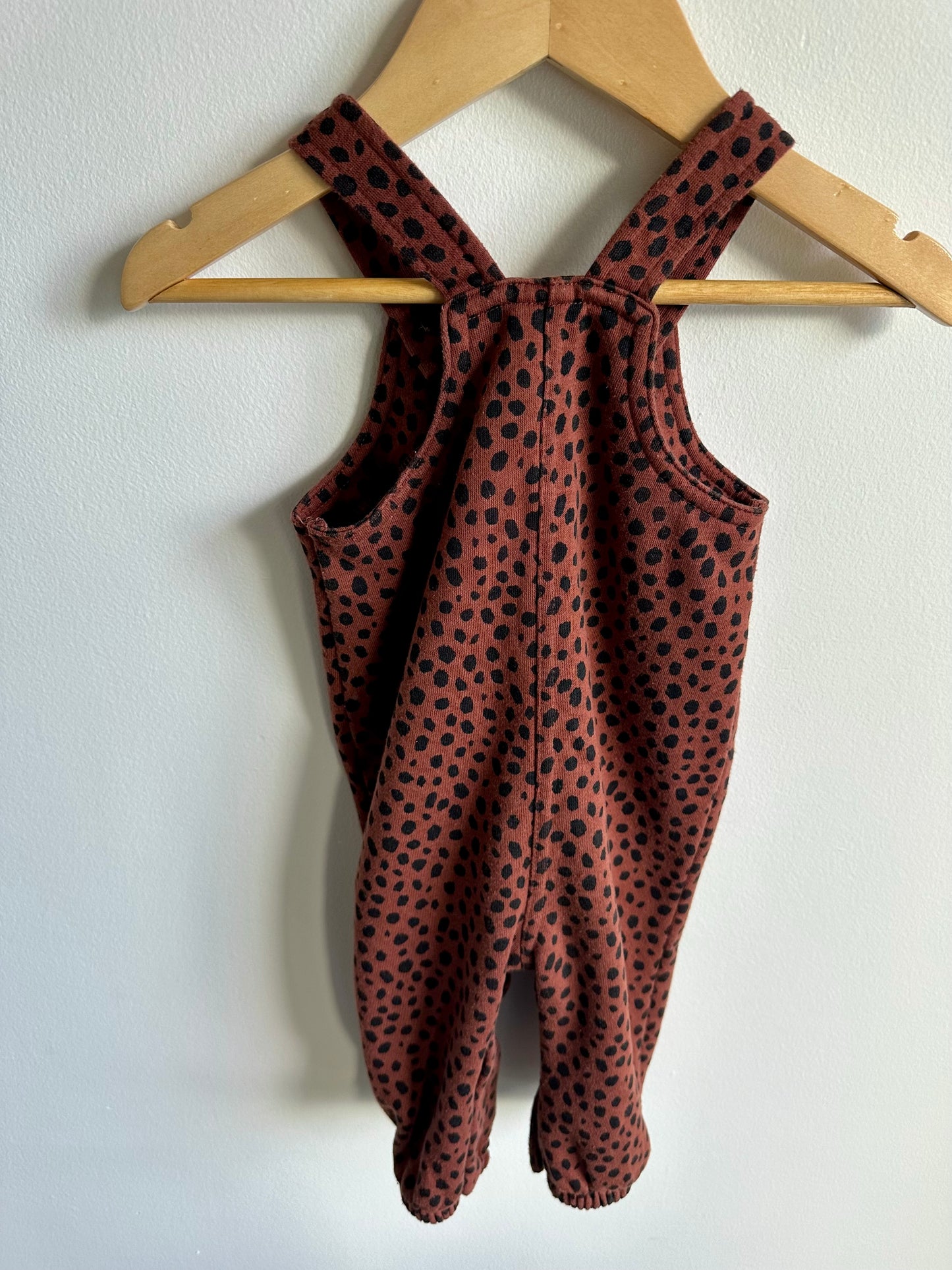 Cedar Animal Print Jumpsuit / 6-12m