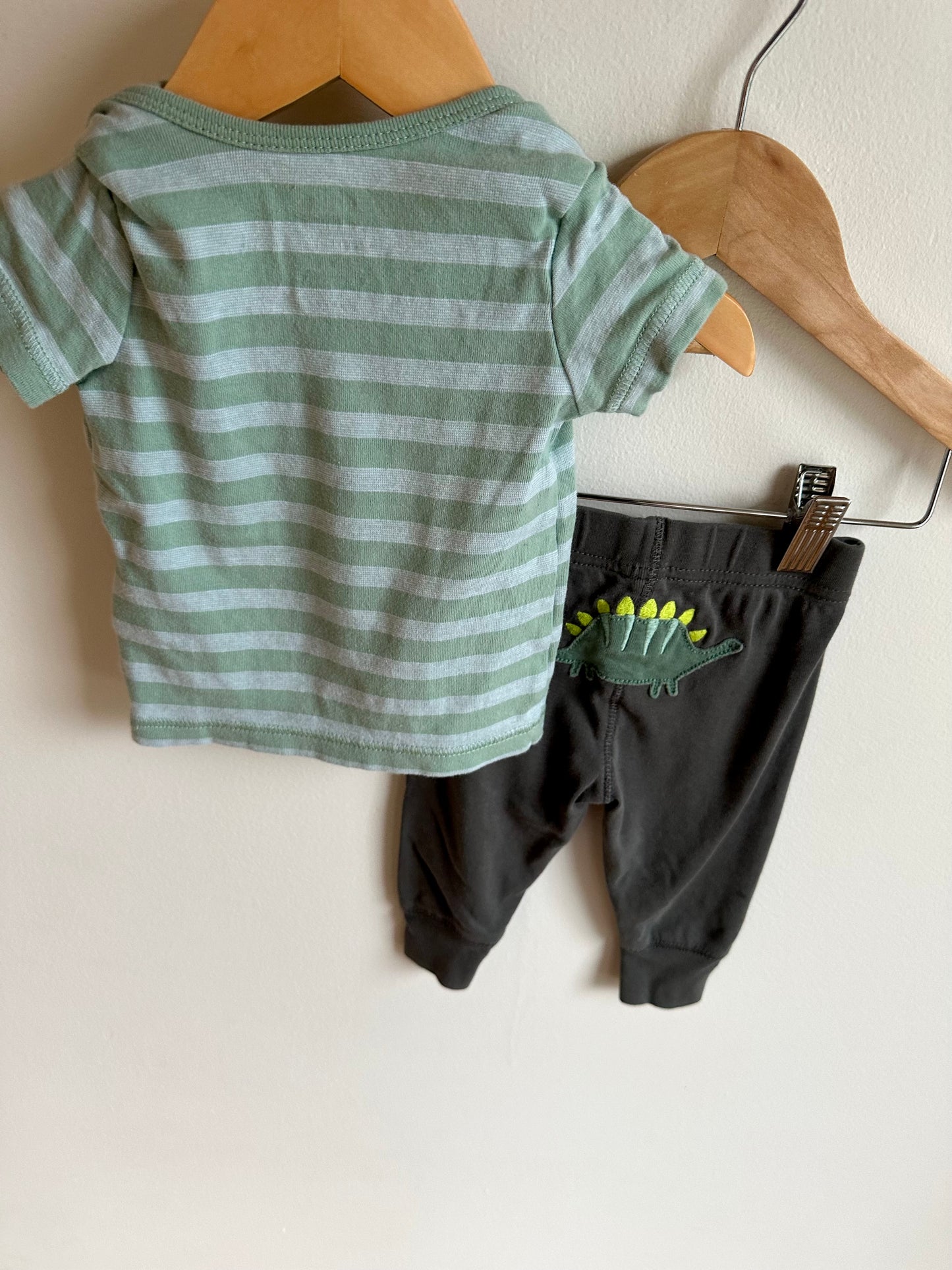 Striped Dino Tee + Grey Pants Set / 3-6m