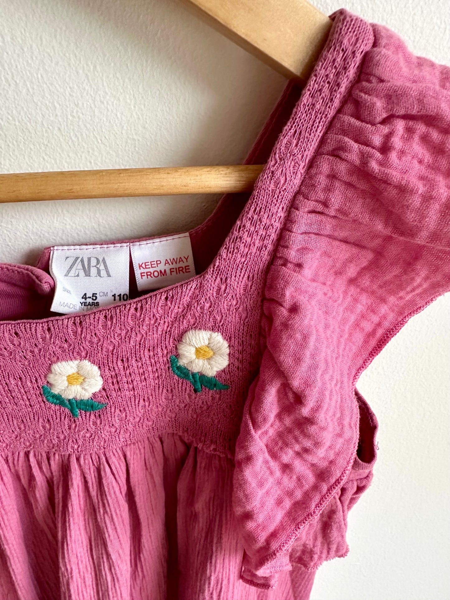 Zara Pink Daisy Dress / 4-5 years