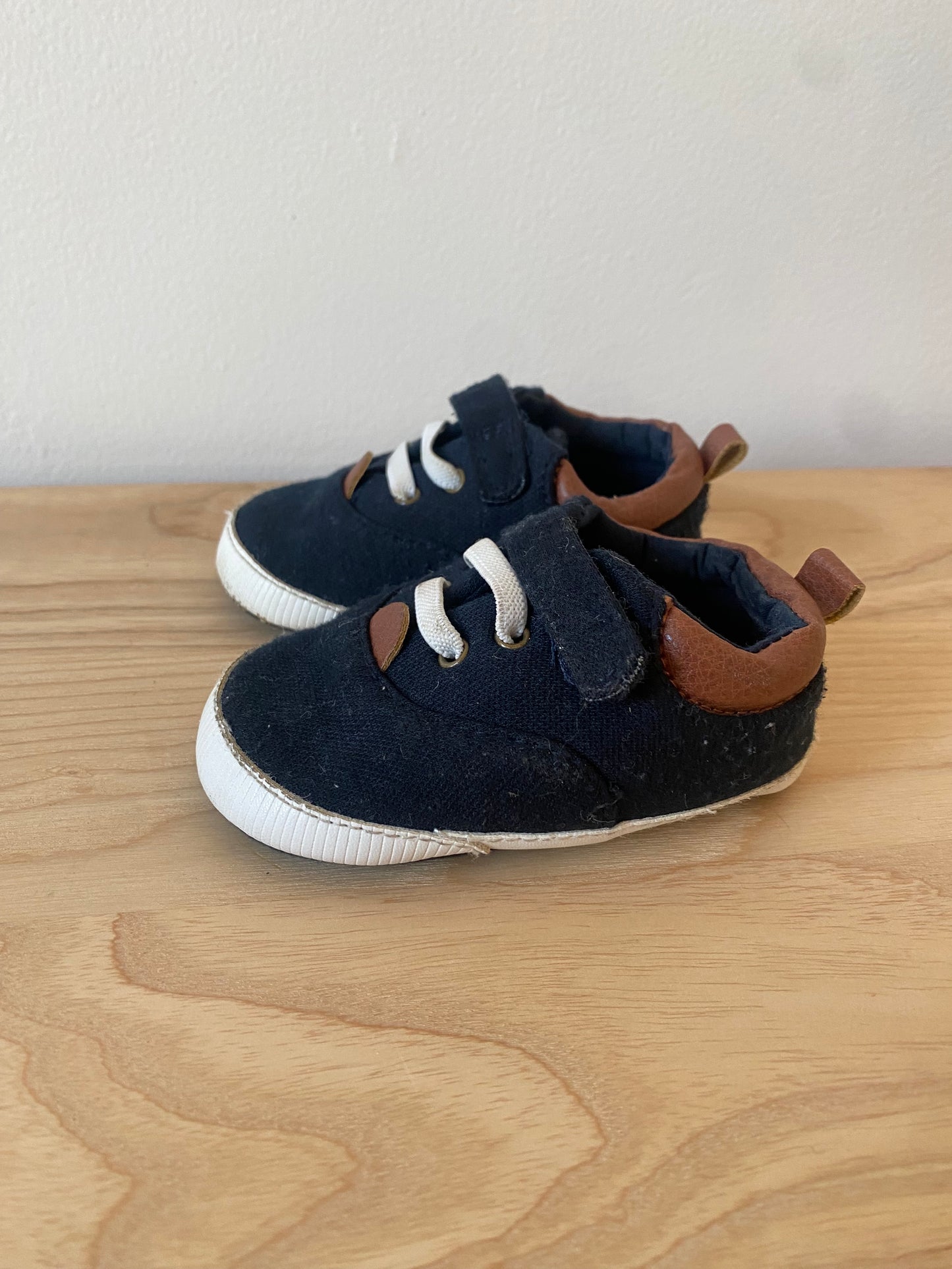 Navy Shoes with White Soles / Size 2 Infant?