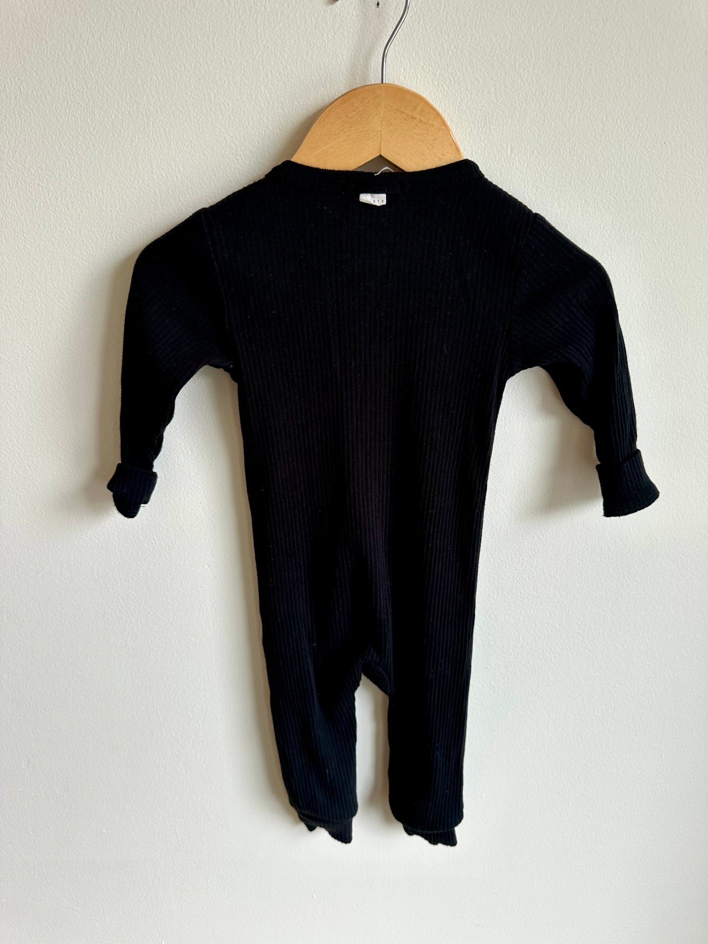 Organic Black Ribbed Sleeper / 9m